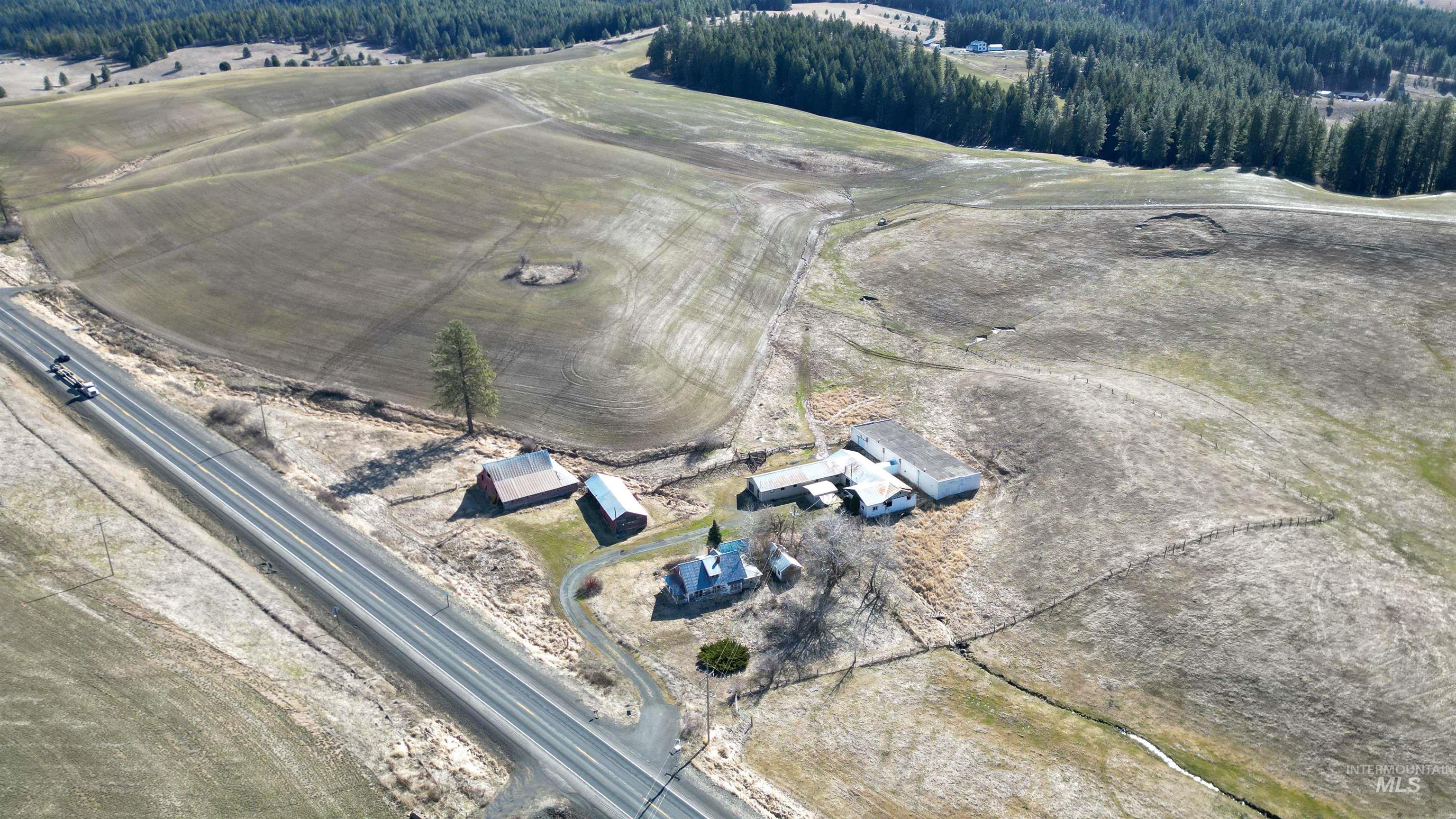 5928 Highway 95 N Property Photo 10