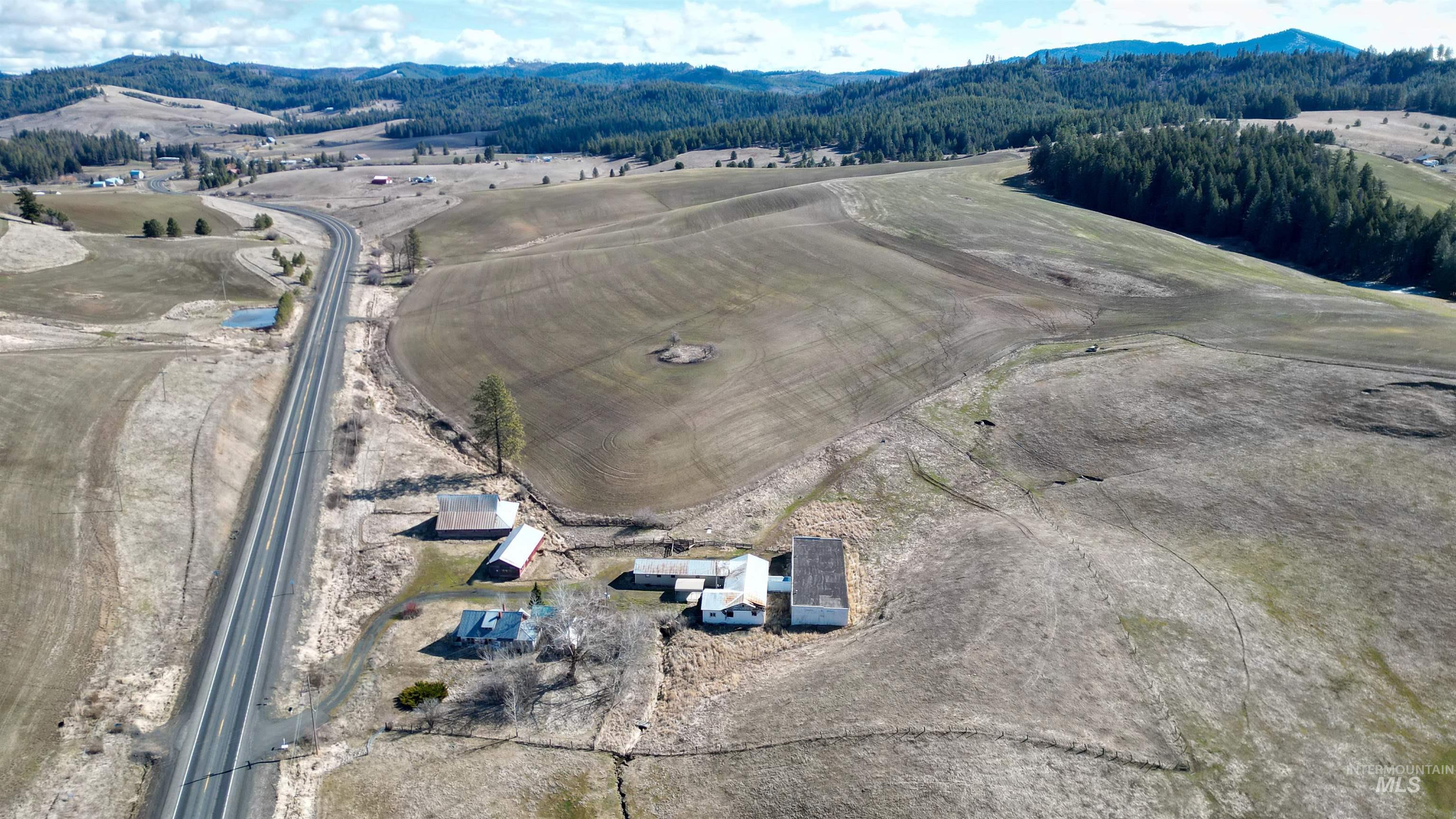 5928 Highway 95 N Property Photo 11