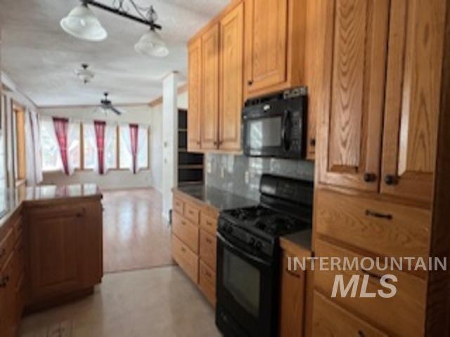 24 Castle Meadow Dr Property Photo 6