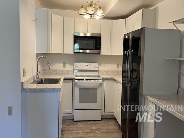 24 Castle Meadow Dr Property Photo 24