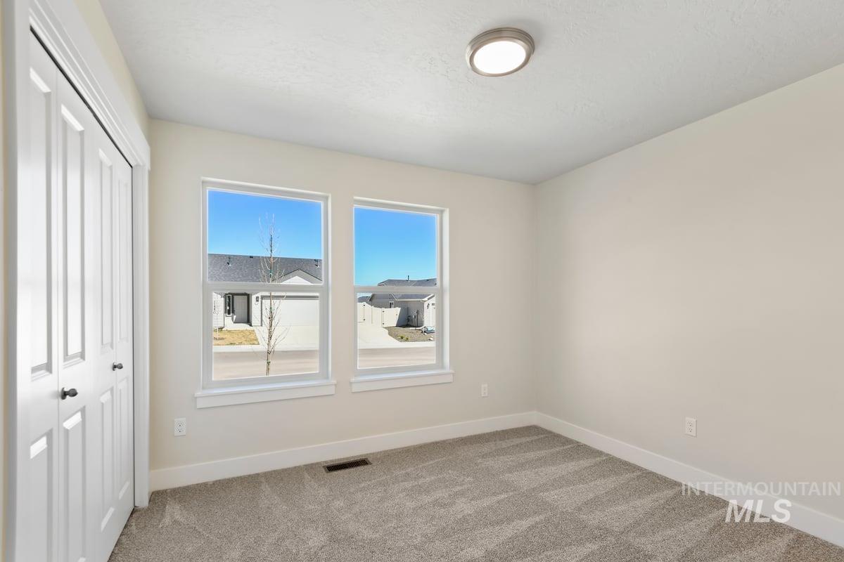 11551 W Black Dog Dr. Property Photo 12