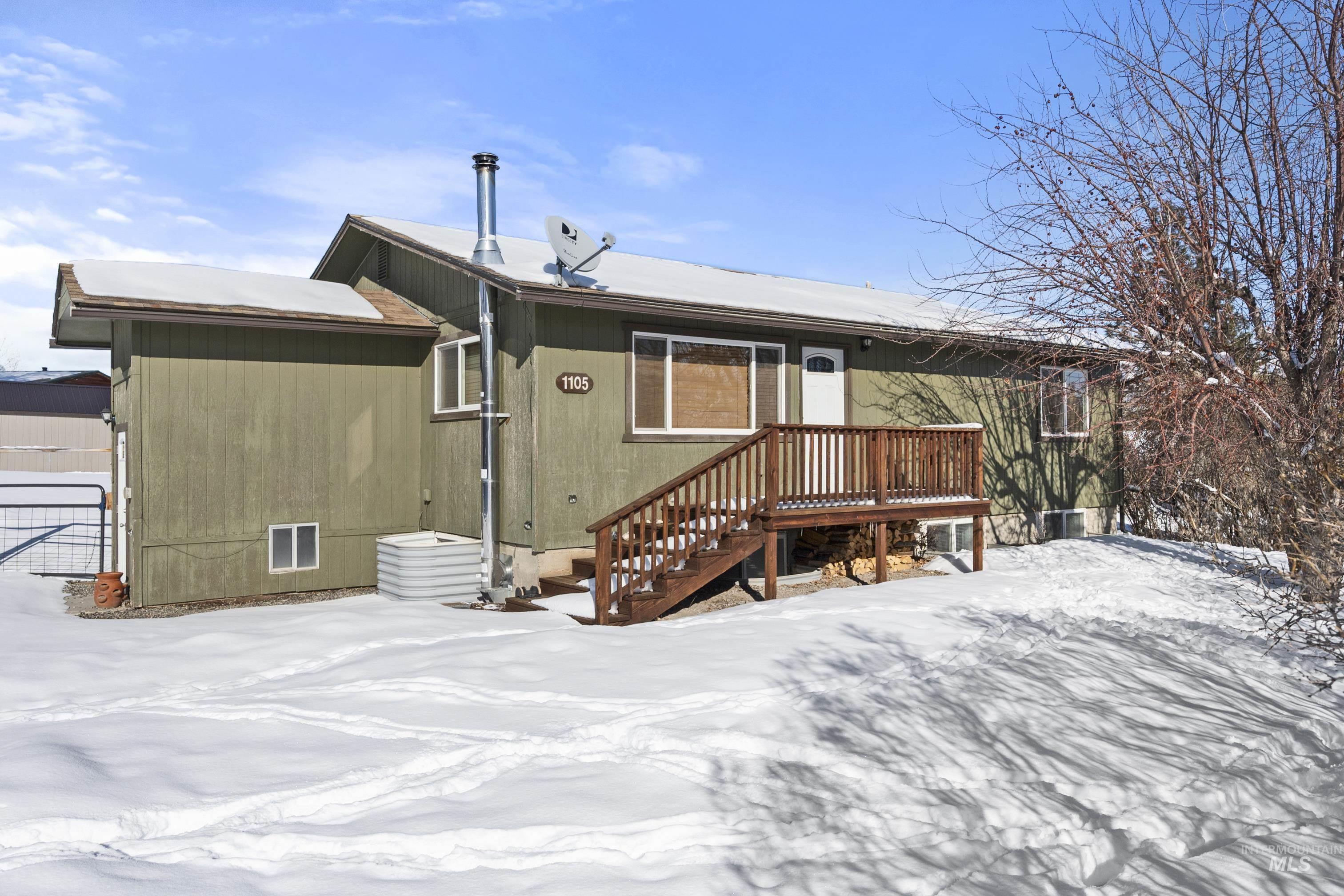 1105 Roosevelt Avenue Property Photo