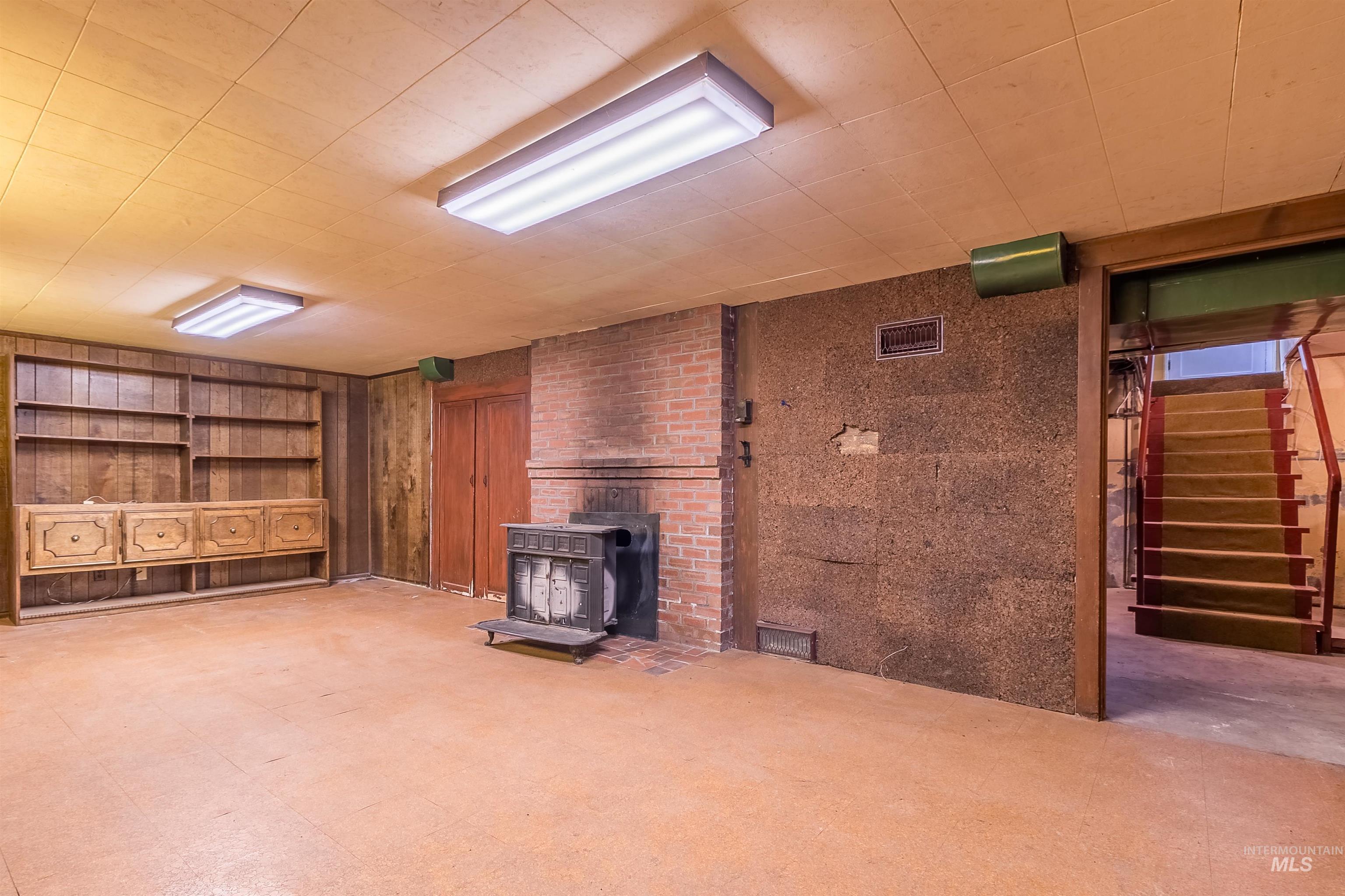 1106 E 6th Street Property Photo 41