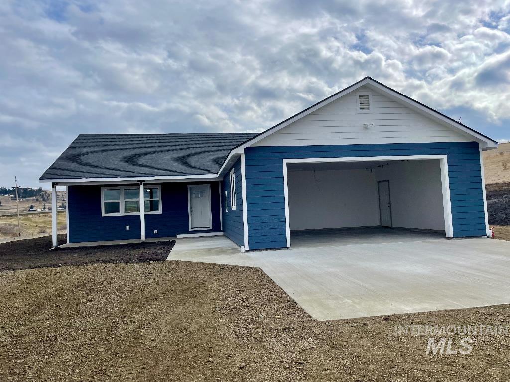 106 Tynsdale Drive Property Photo
