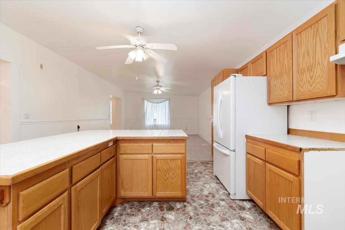 115 5th St Property Photo 29