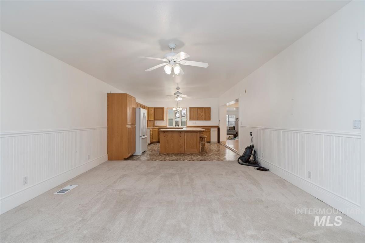 115 5th St Property Photo 35