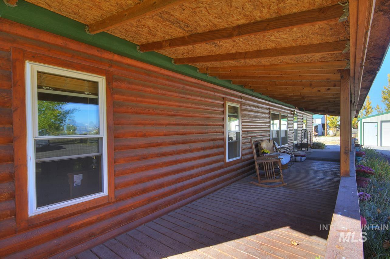2625 Berglund Rd. Property Photo 8