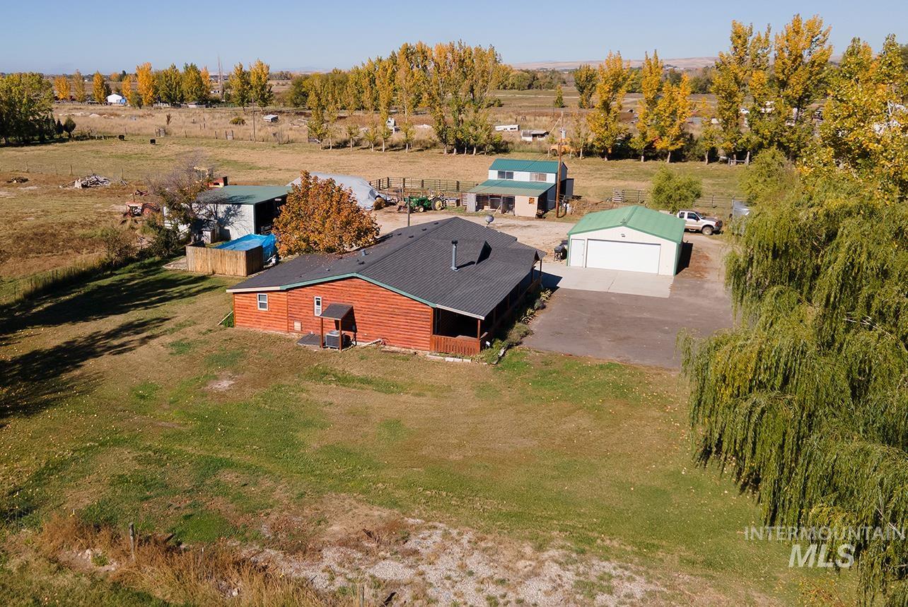2625 Berglund Rd. Property Photo 24