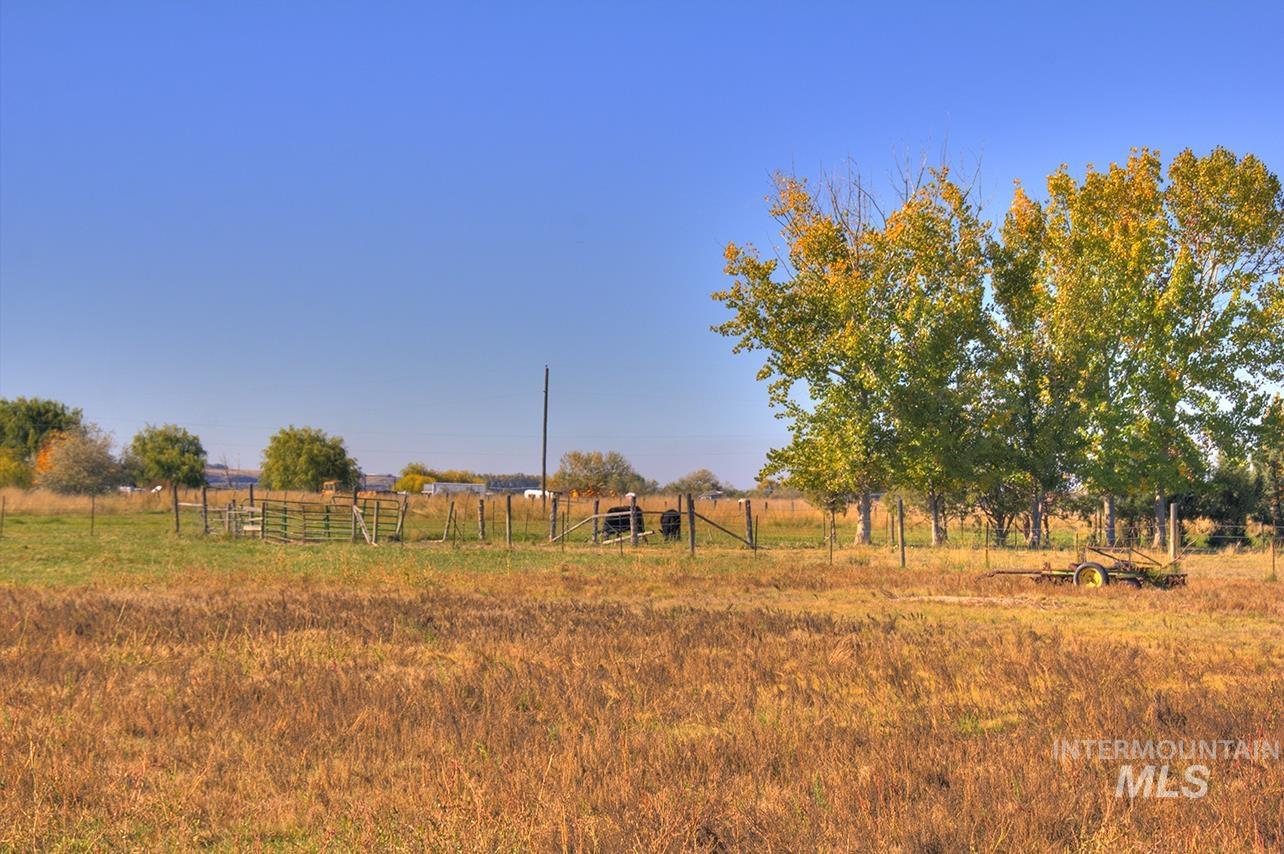 2625 Berglund Rd. Property Photo 37