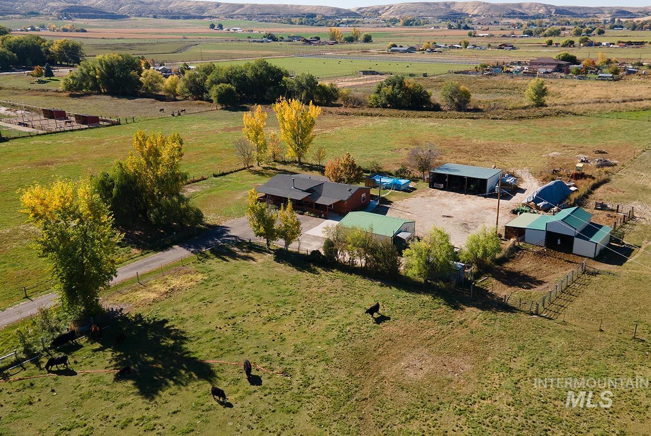 2625 Berglund Rd. Property Photo 44