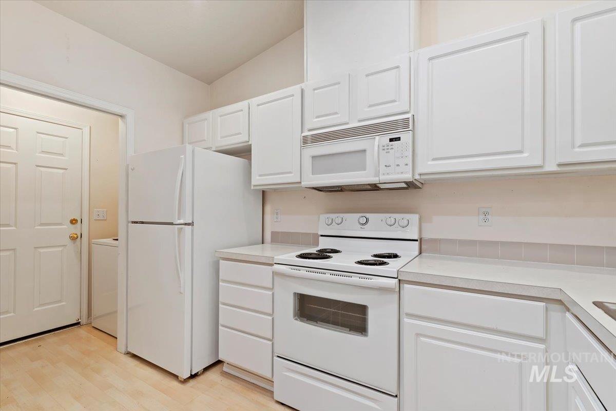 10433 W Bantam Street Property Photo 6