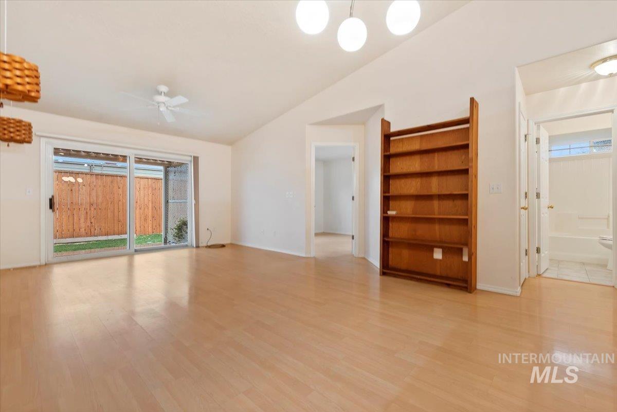 10433 W Bantam Street Property Photo 8