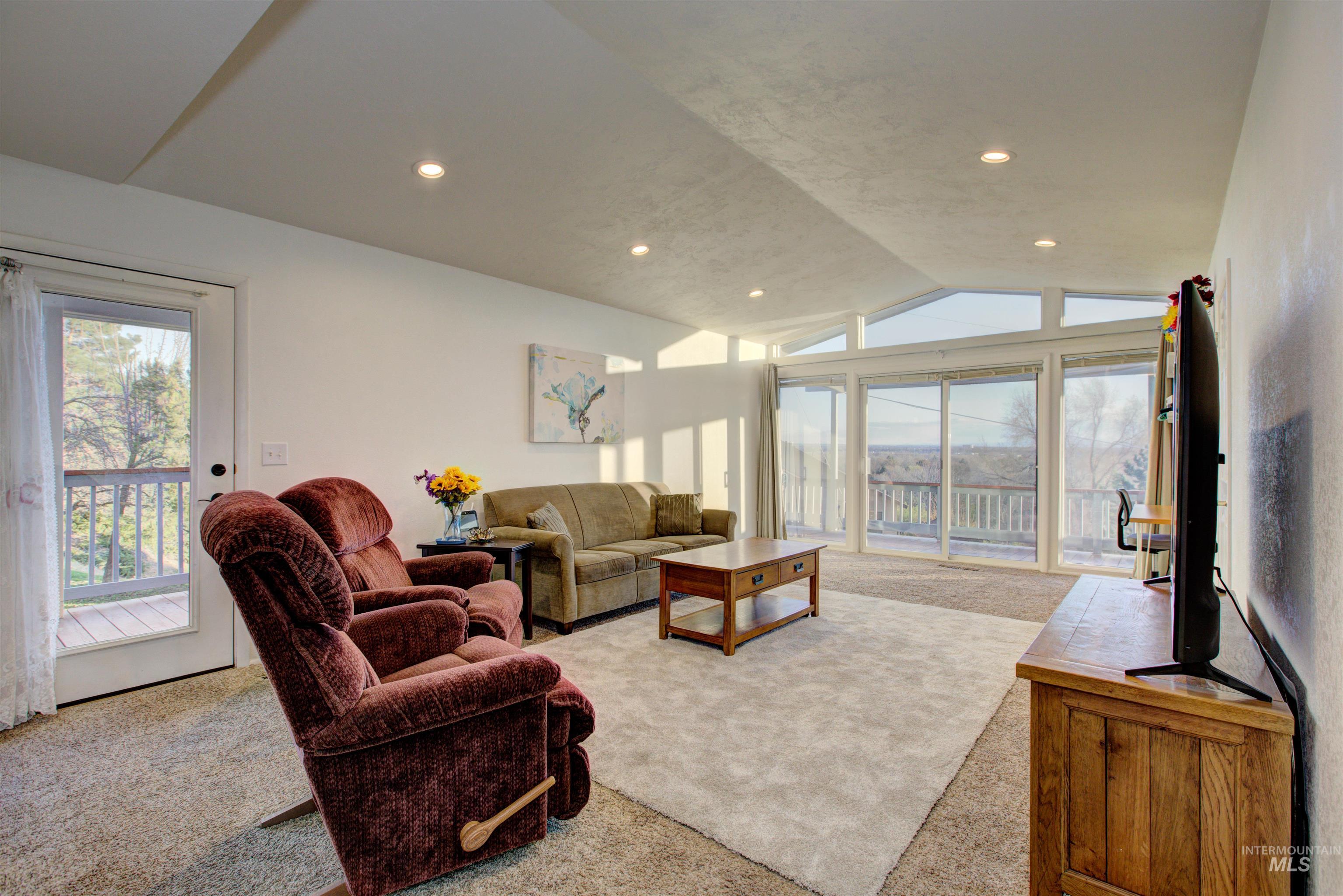 4420 N Ginzel Street Property Photo 16