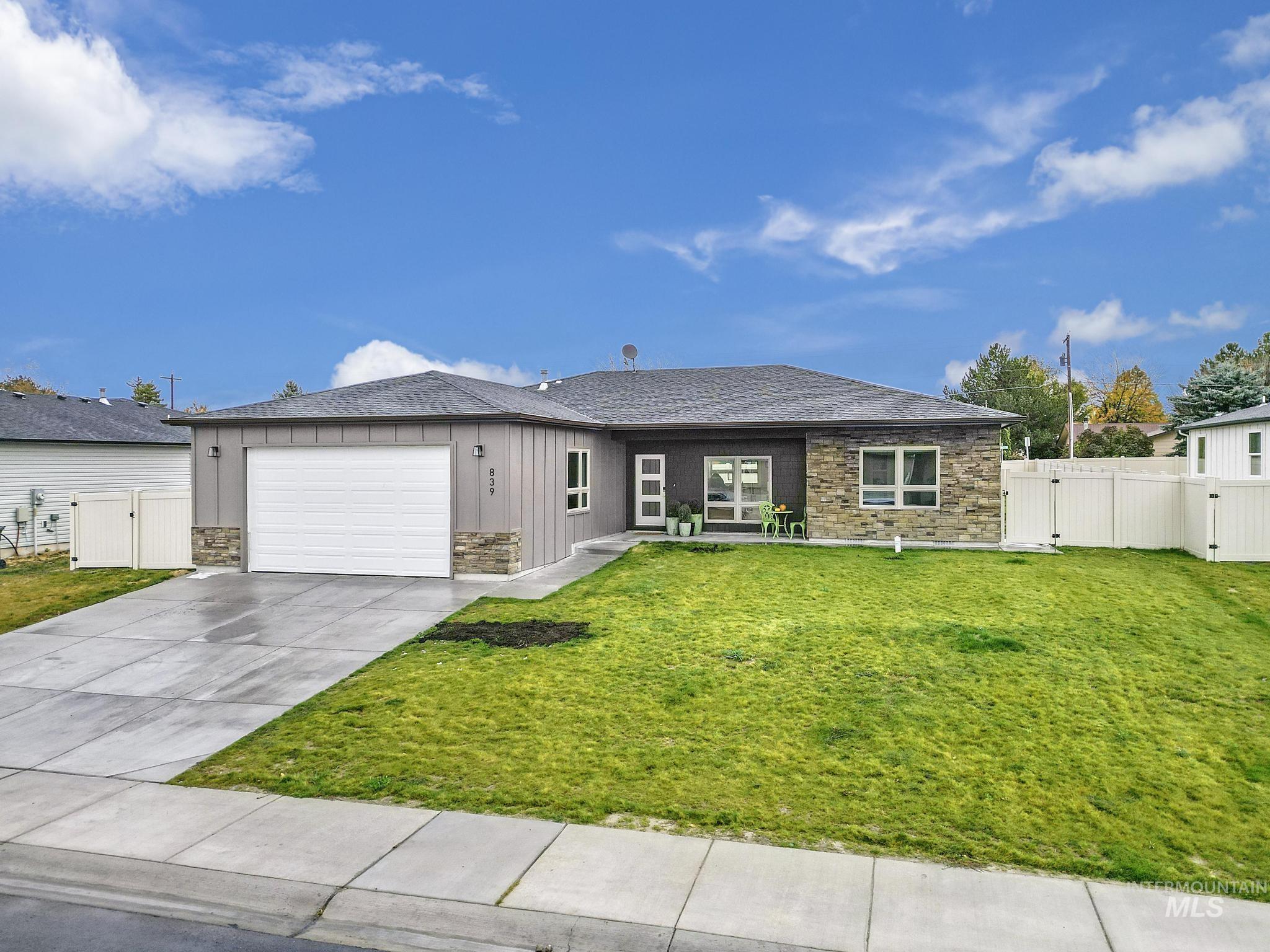 839 Trout Creek Way Property Photo 1