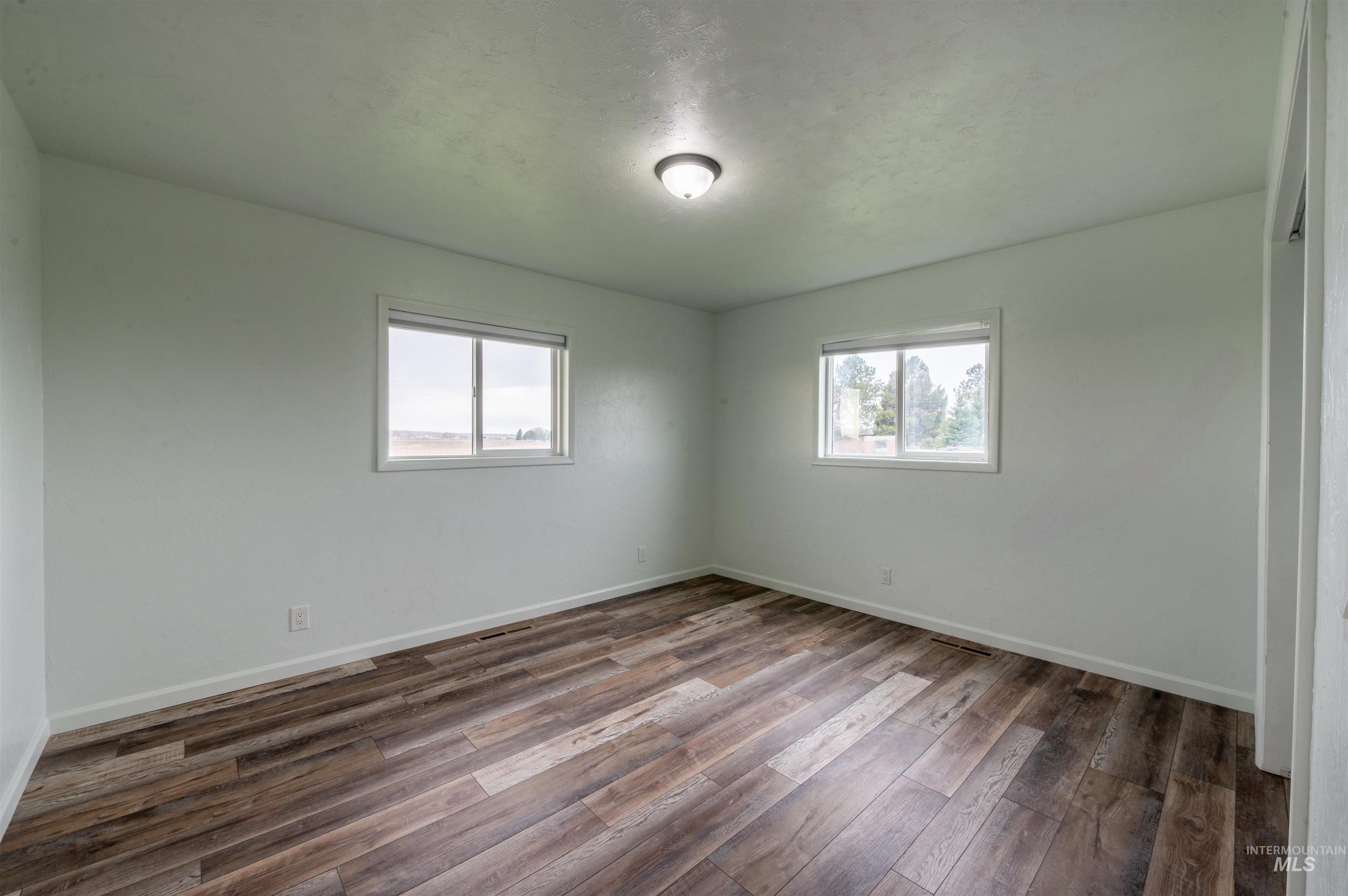 1825 E 1550 S Property Photo 24