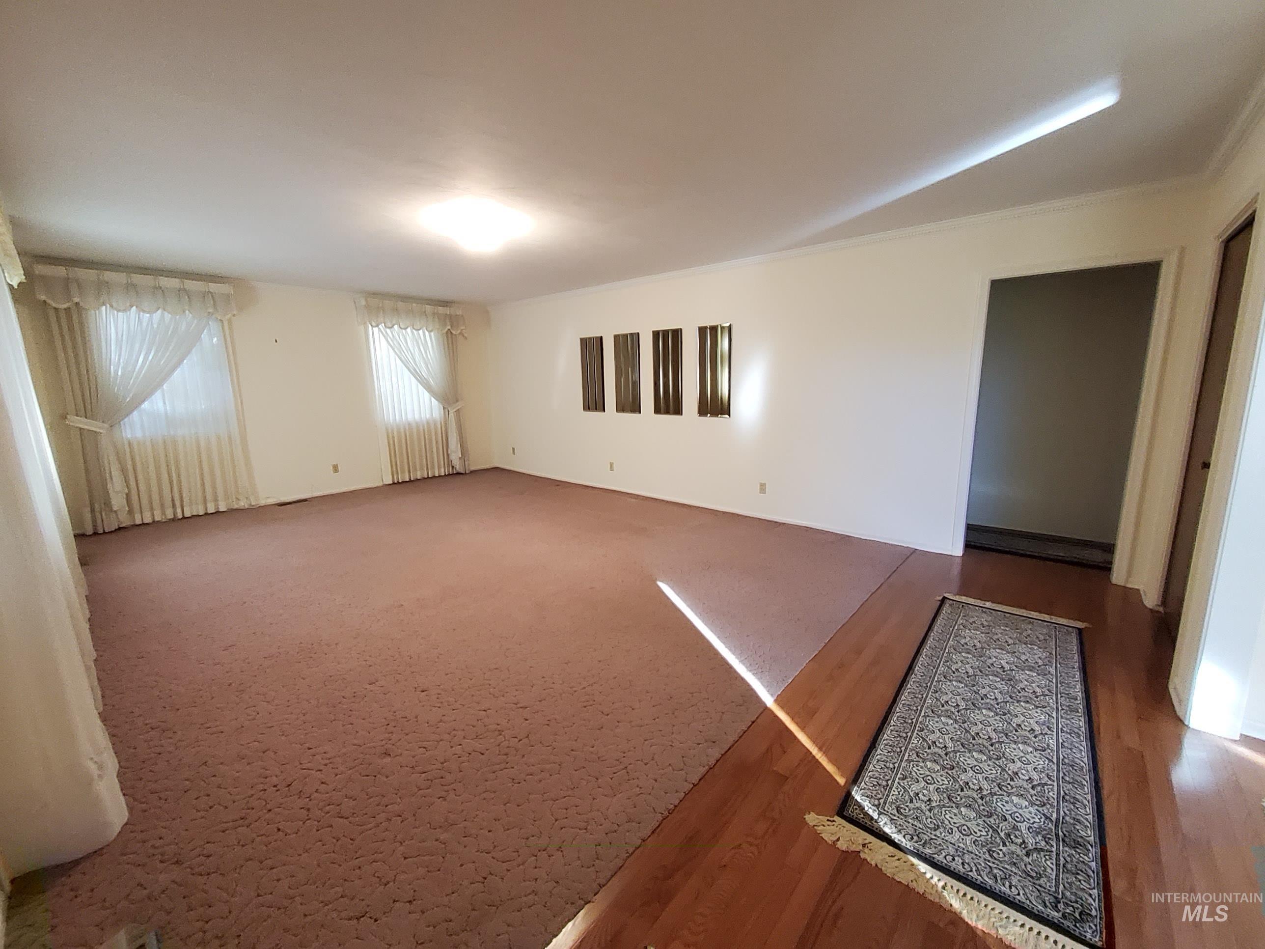202 East Ave A Property Photo 2