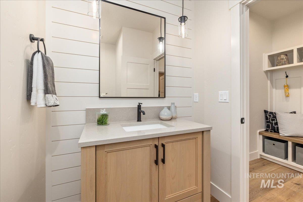 9395 S Egg Harbor Avenue Property Photo 14