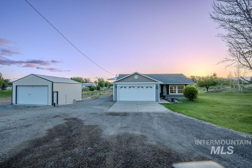 533 Smokey Mountain Dr Property Photo 1