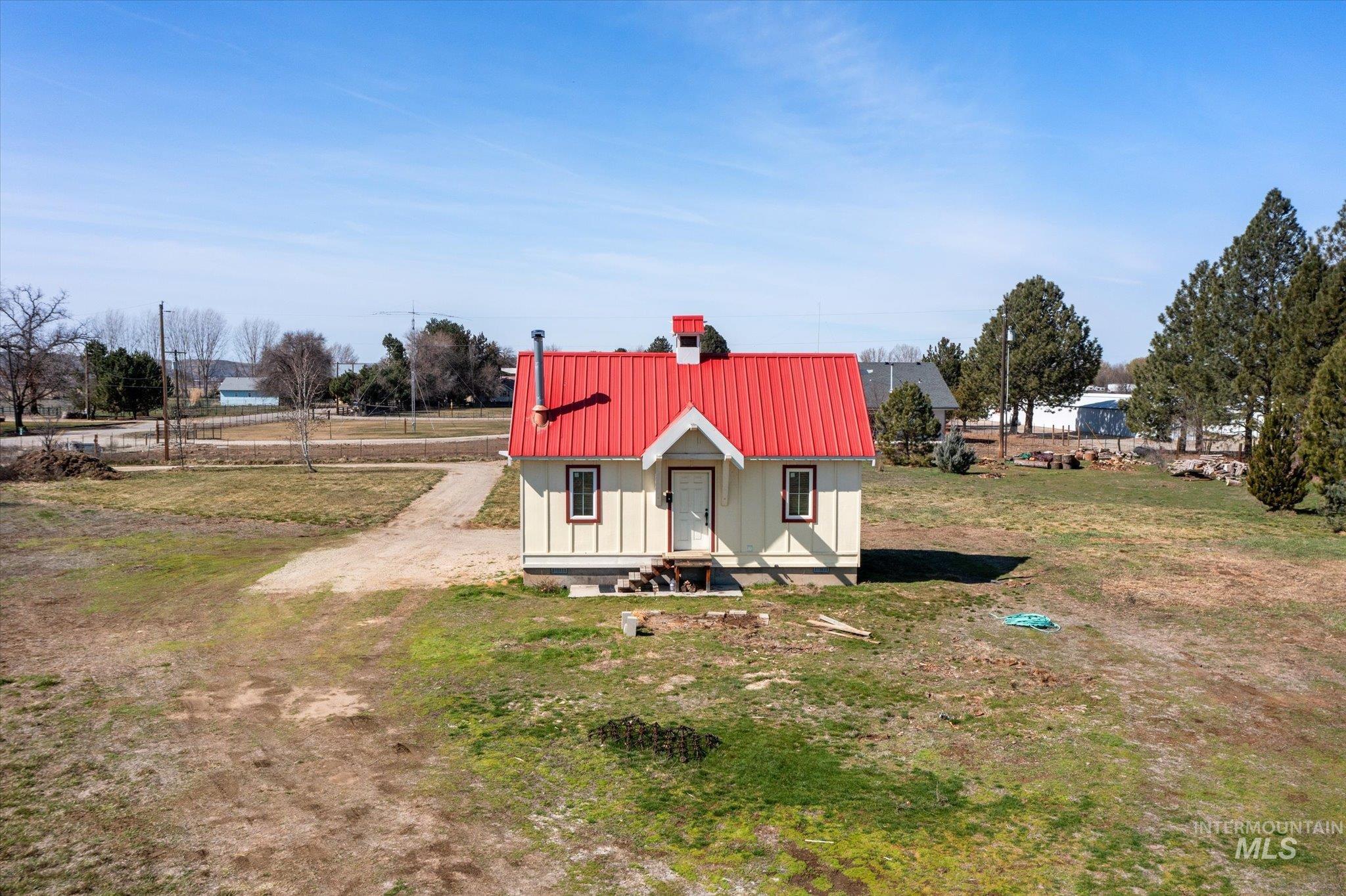 1340 W 12th Street Property Photo