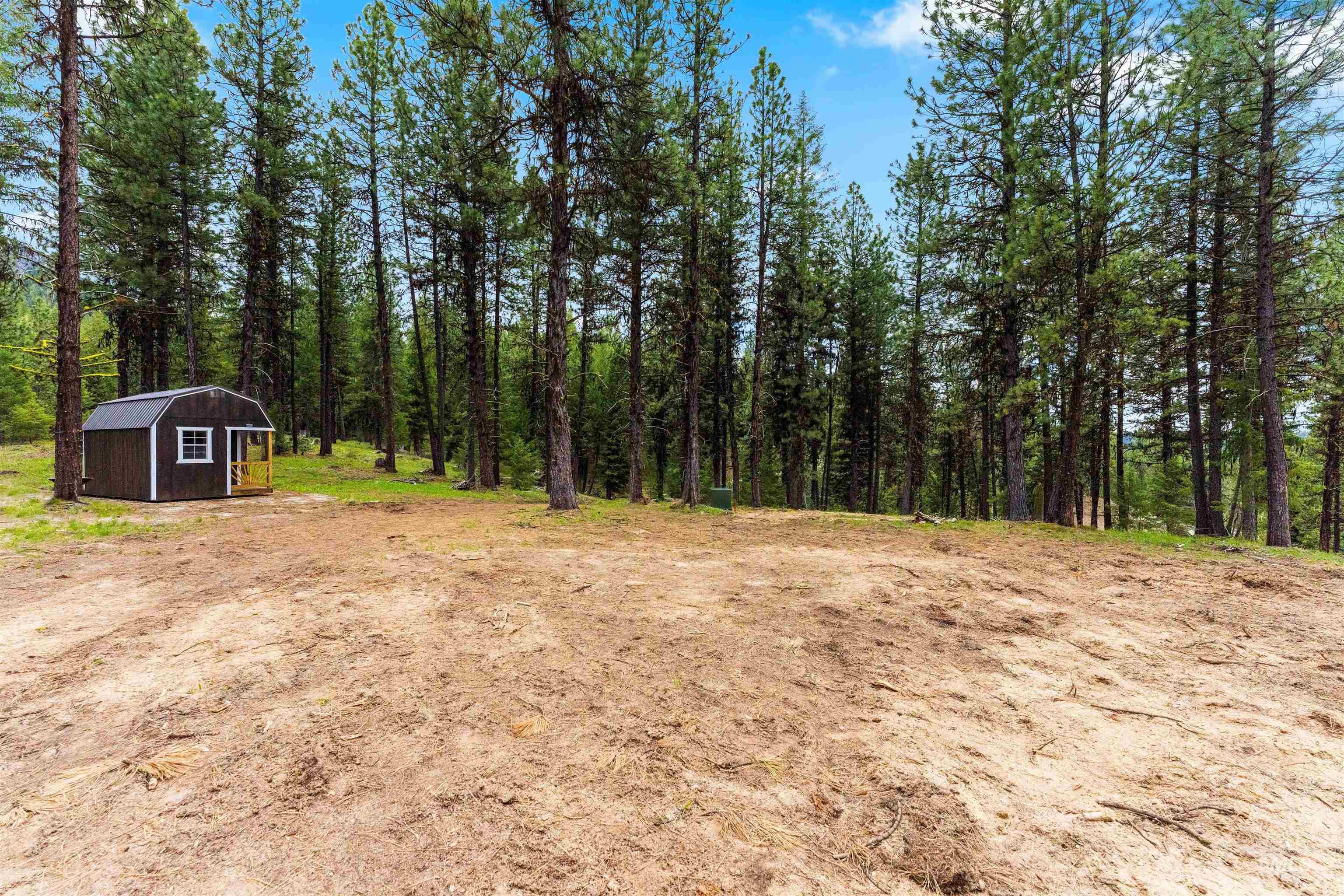 152 Pointes Rd Property Photo 12