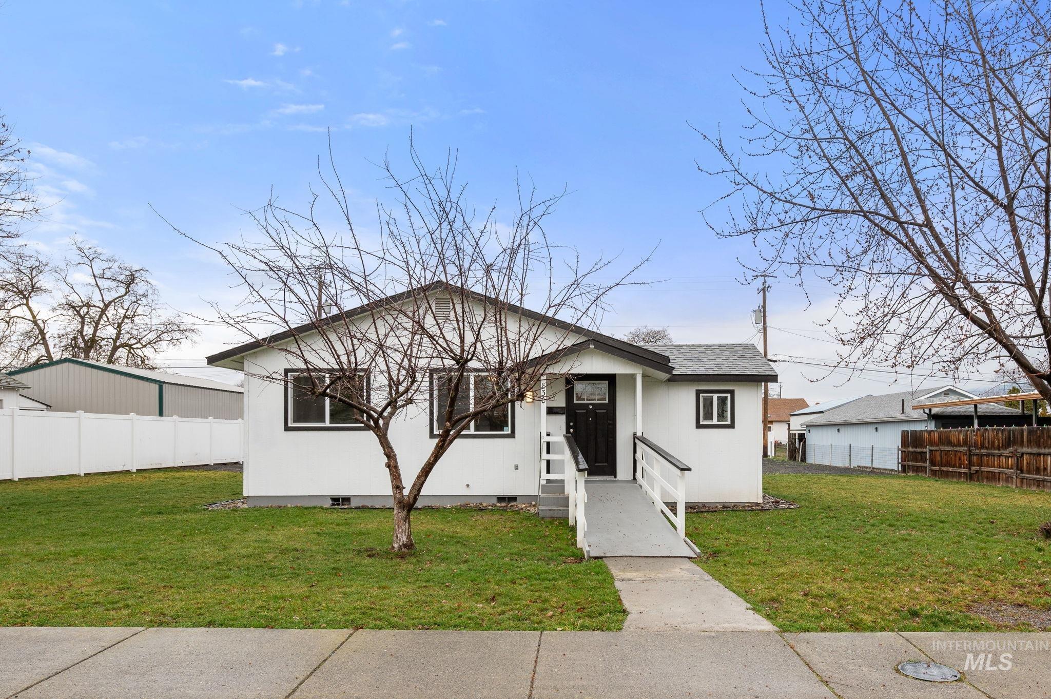 Clarkston Real Estate Listings Main Image