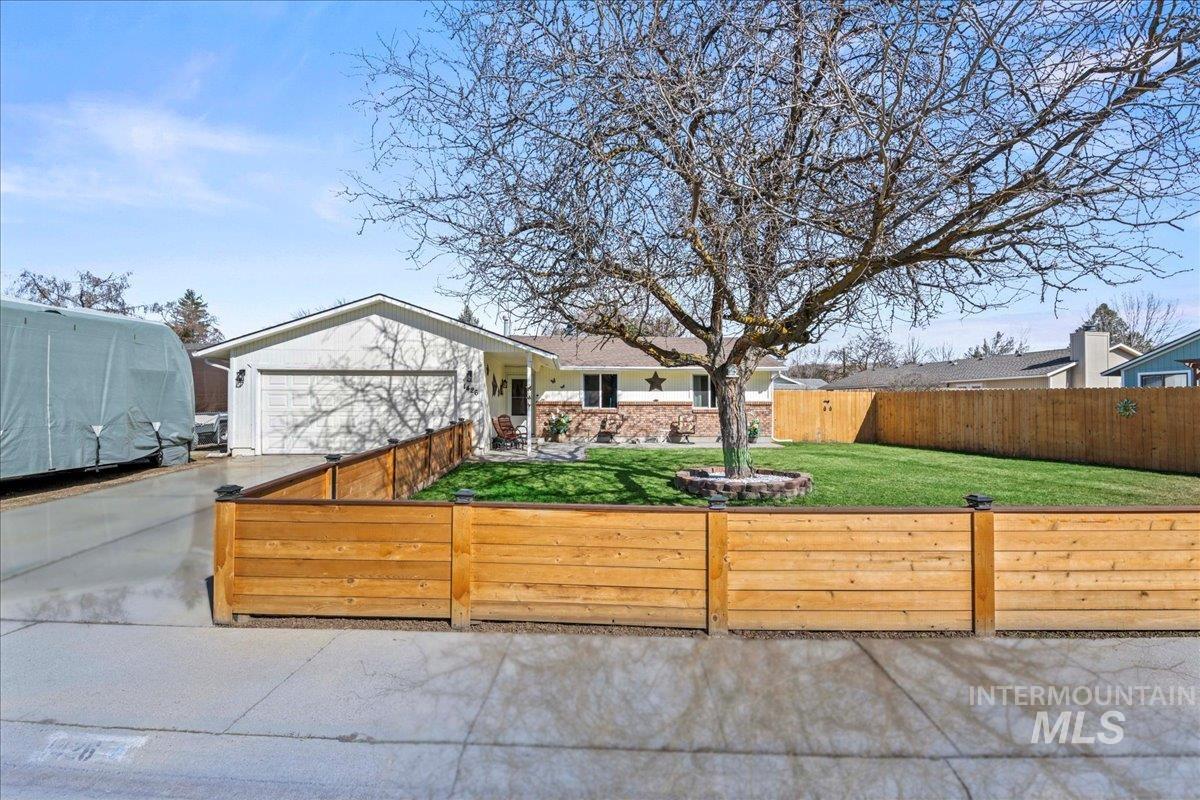 Centennial Sub Real Estate Listings Main Image