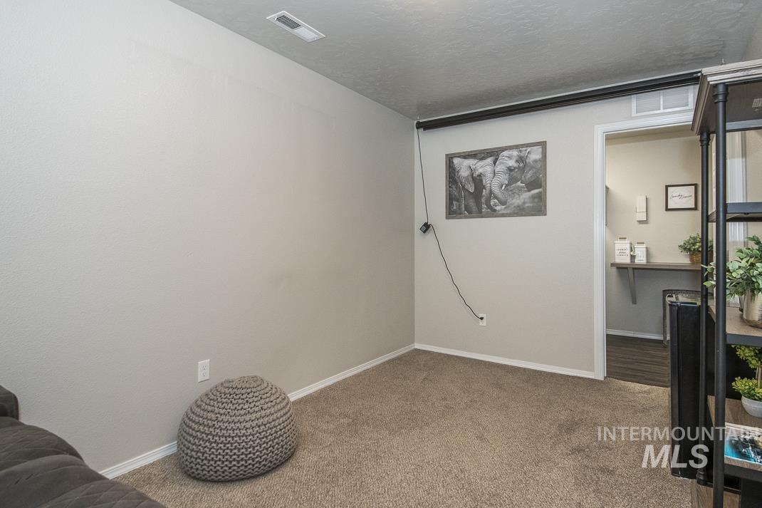 1486 W Malad River St. Property Photo 20