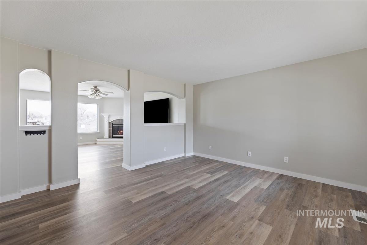 535 N Moonglow Place Property Photo 3