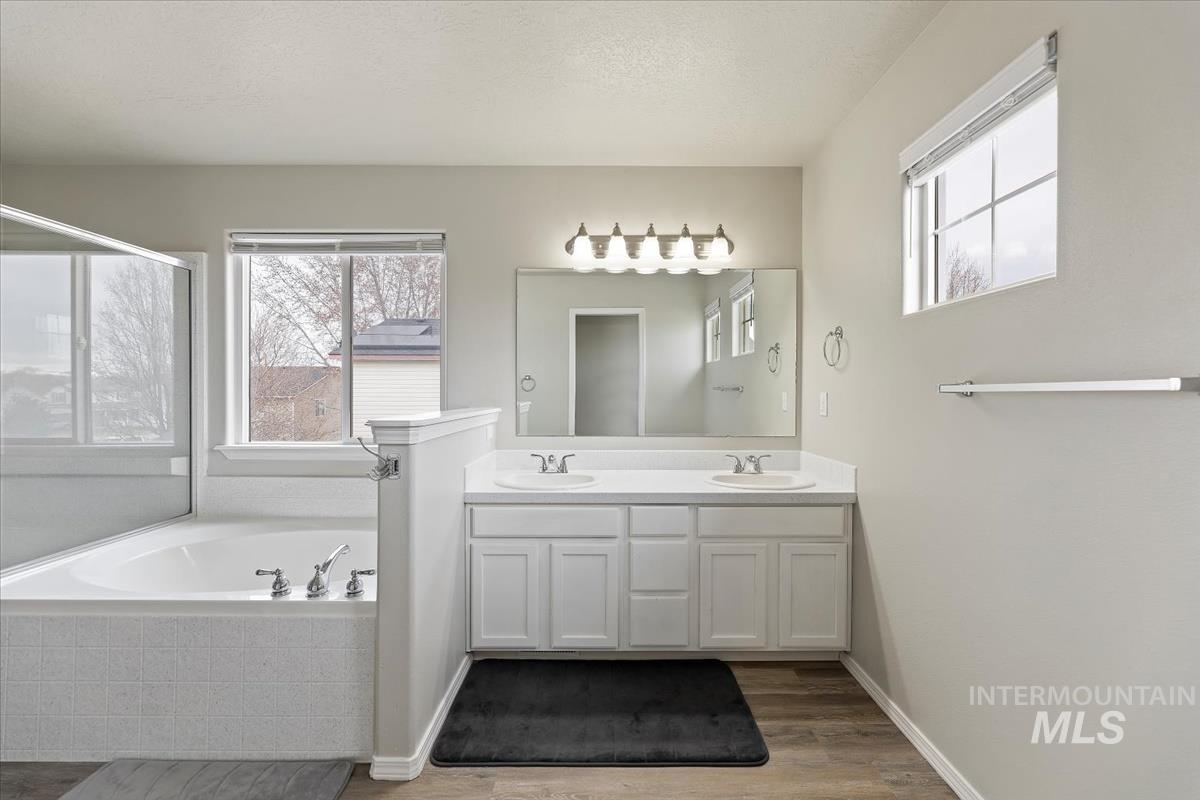 535 N Moonglow Place Property Photo 26