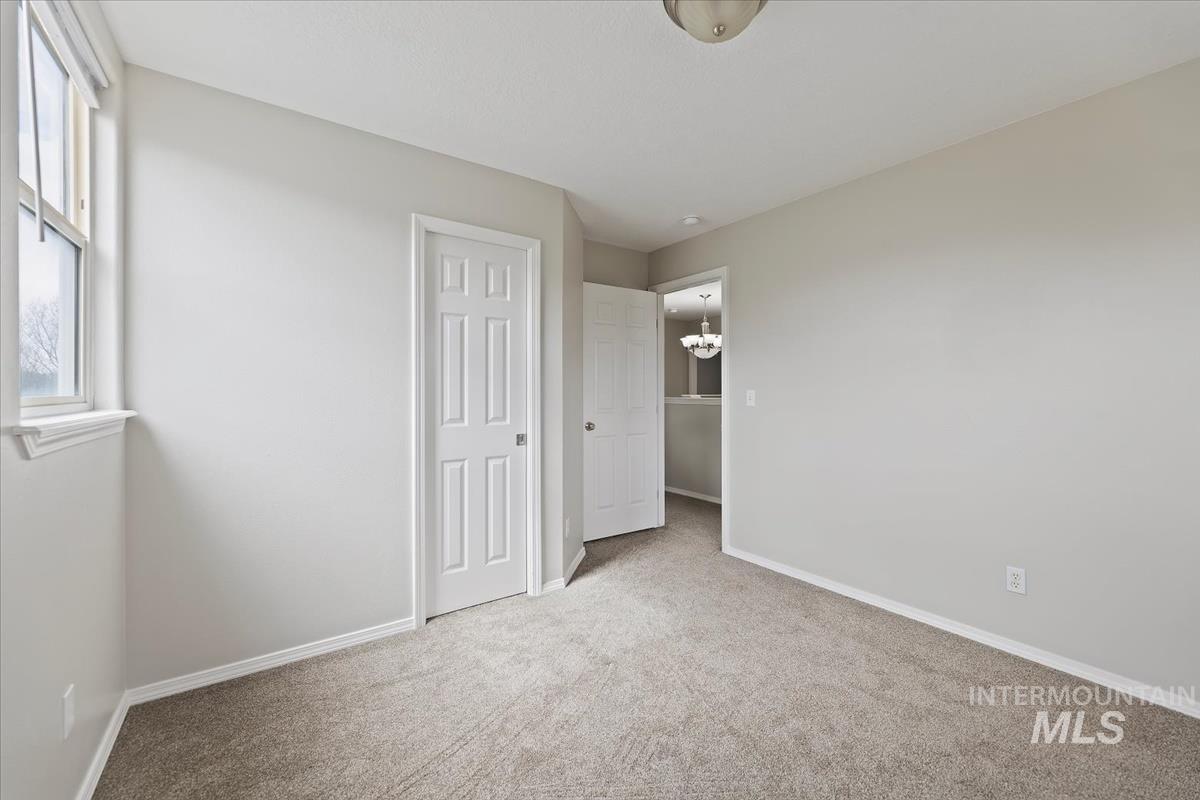535 N Moonglow Place Property Photo 33