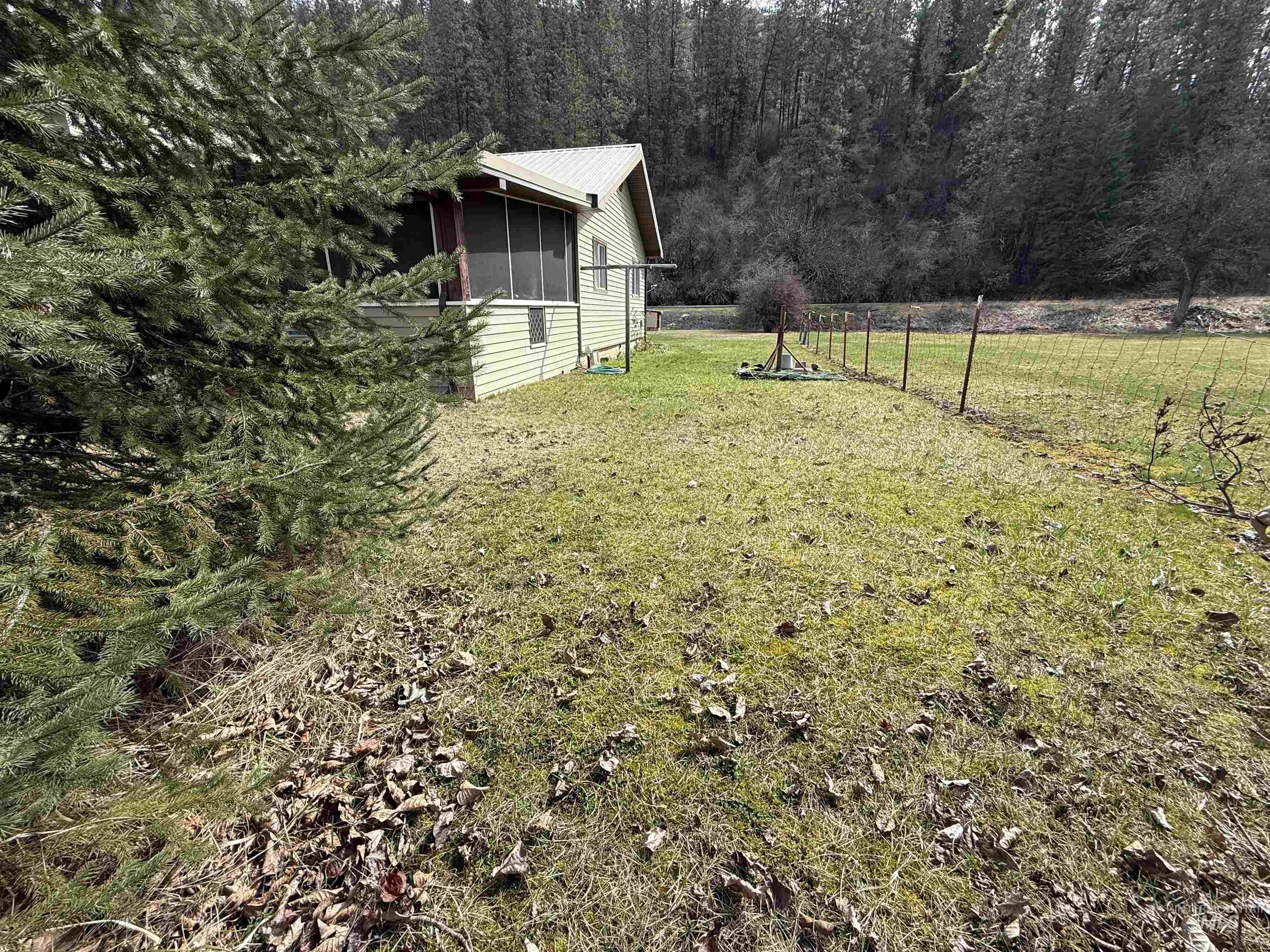 3731 Highway 13 Property Photo 5