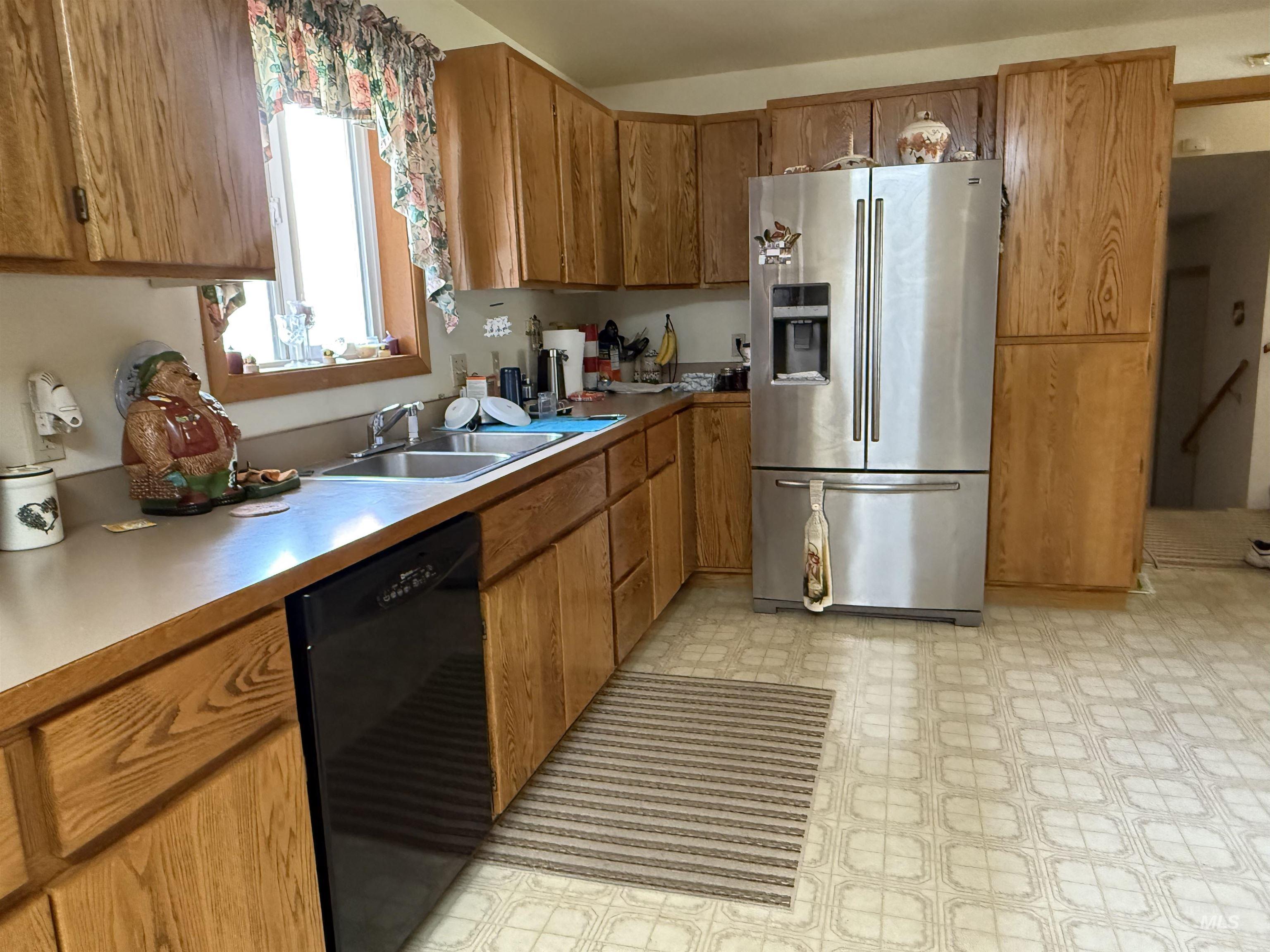 3731 Highway 13 Property Photo 9
