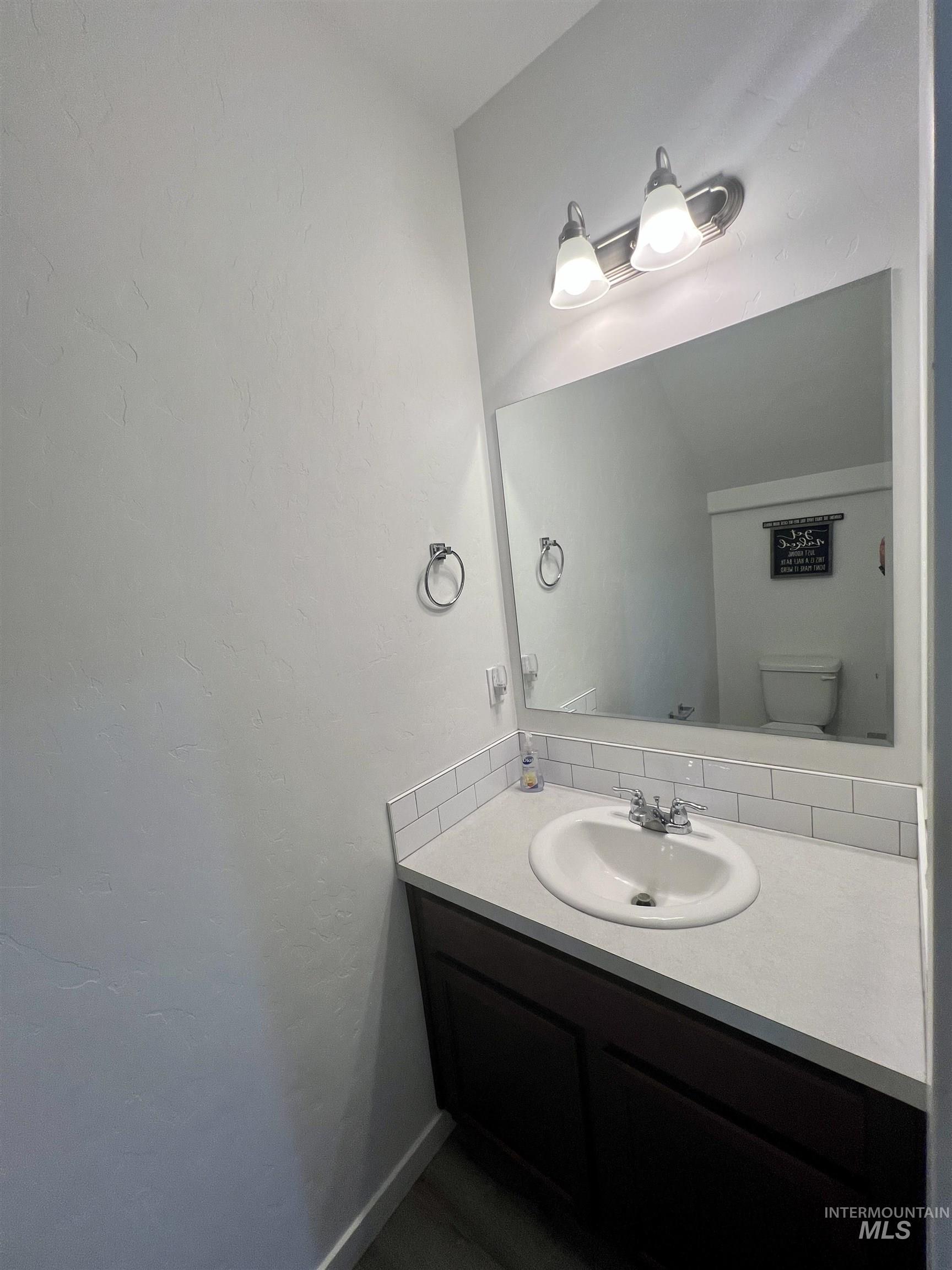 5710 Cherry Property Photo 11