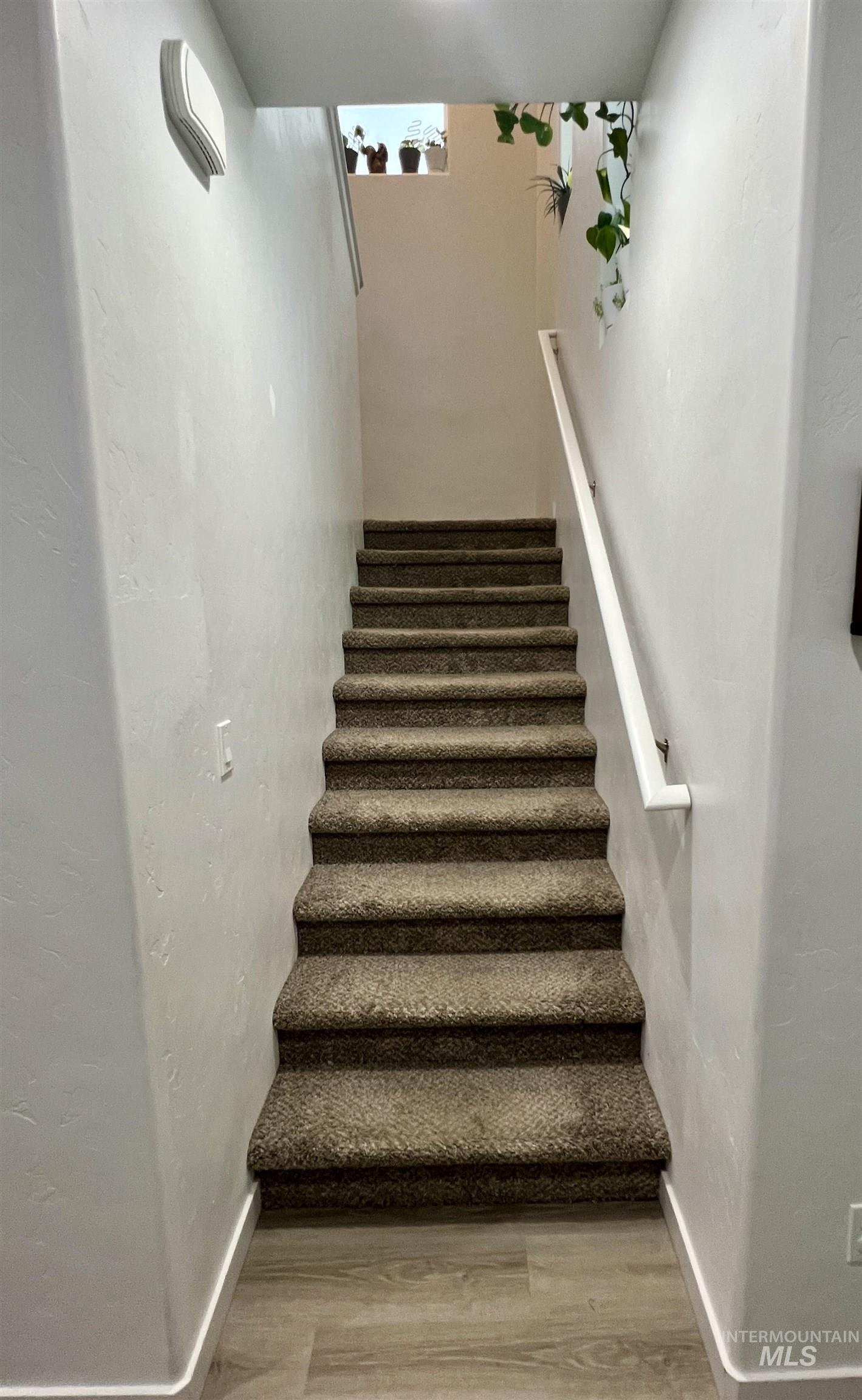 5710 Cherry Property Photo 12