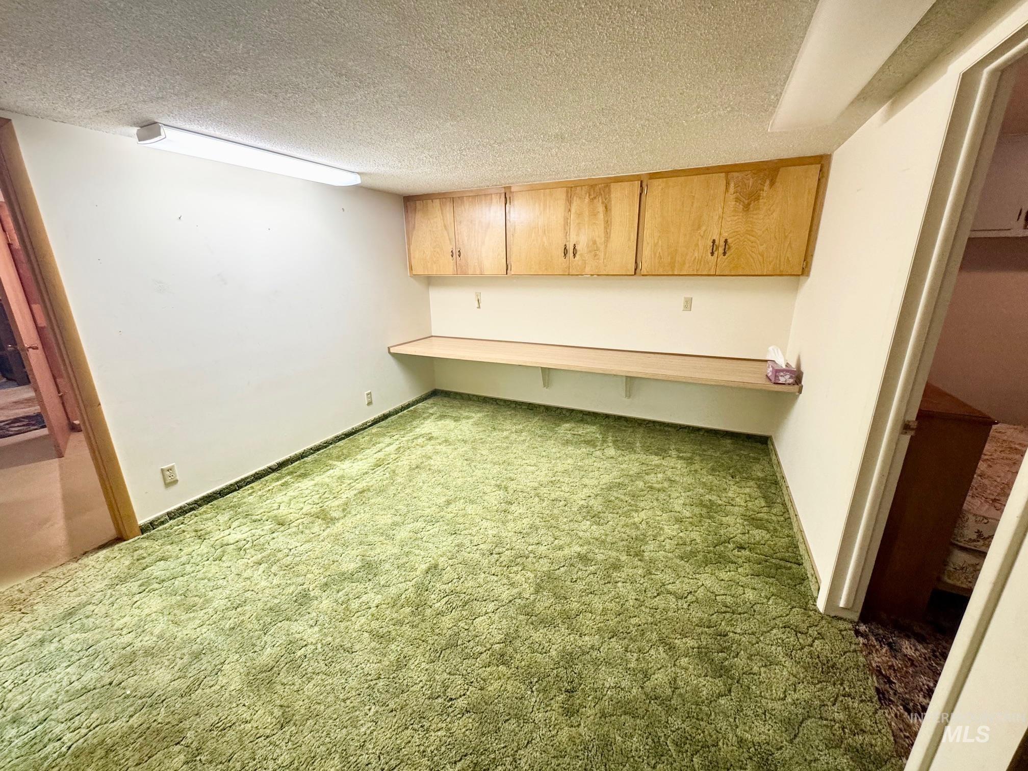 200 N 200 E Property Photo 17