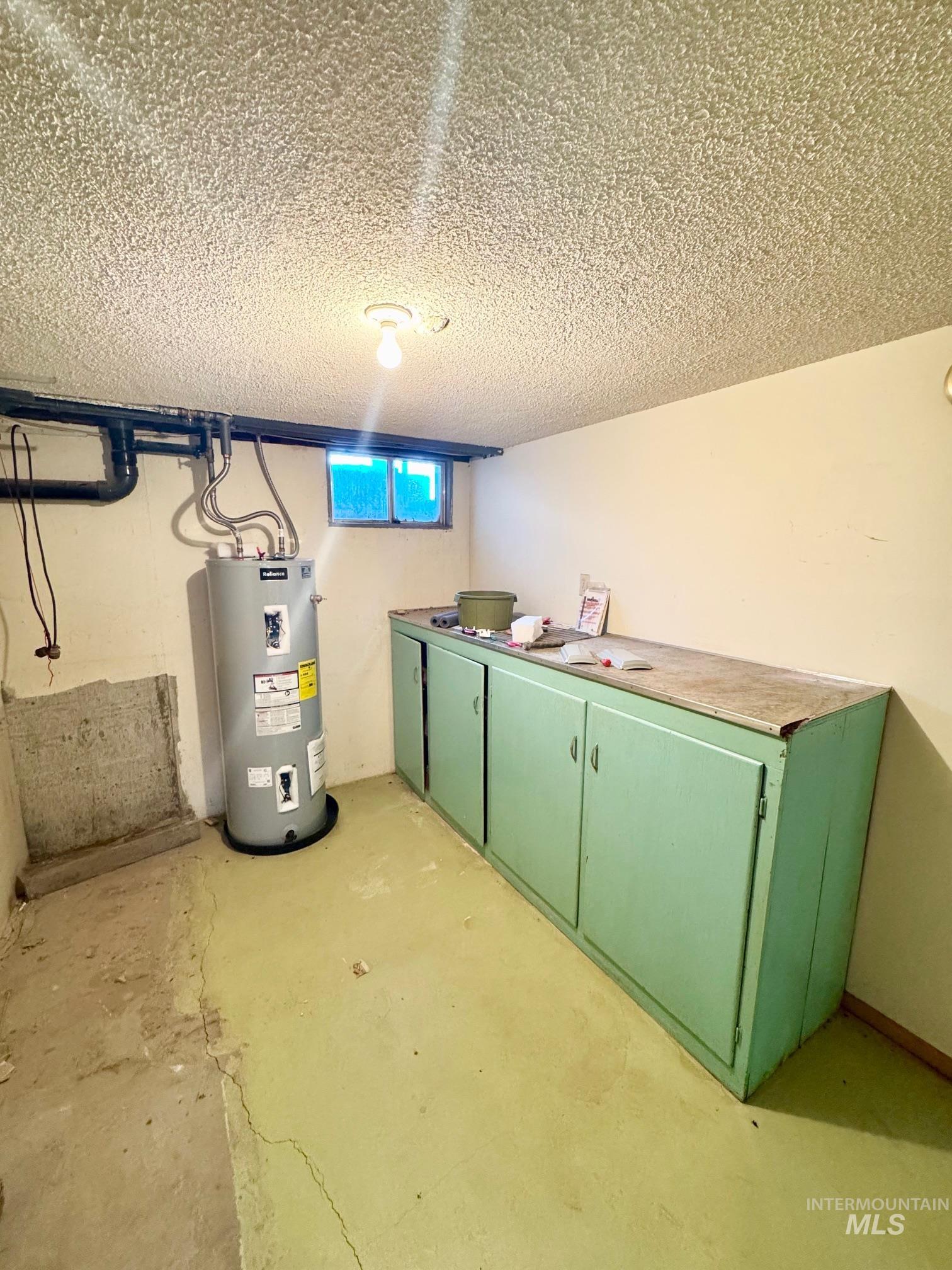 200 N 200 E Property Photo 22