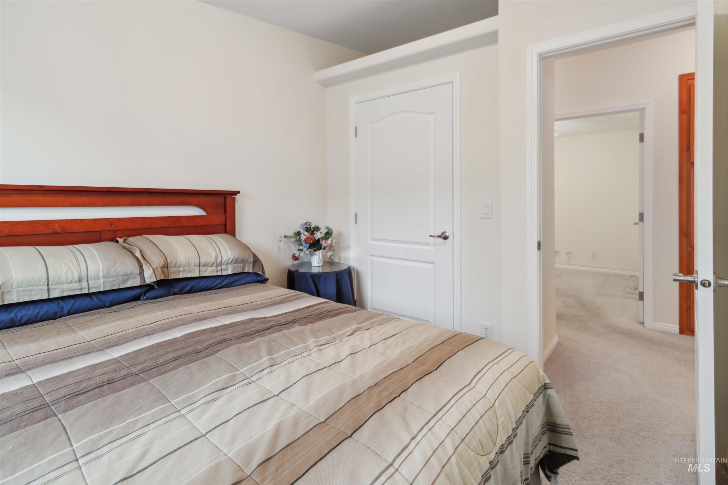 421 S Curtis #23 Property Photo 16