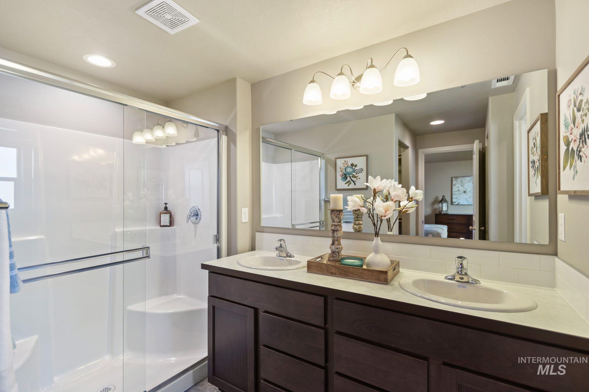 3825 N Anselmo Way Property Photo 6