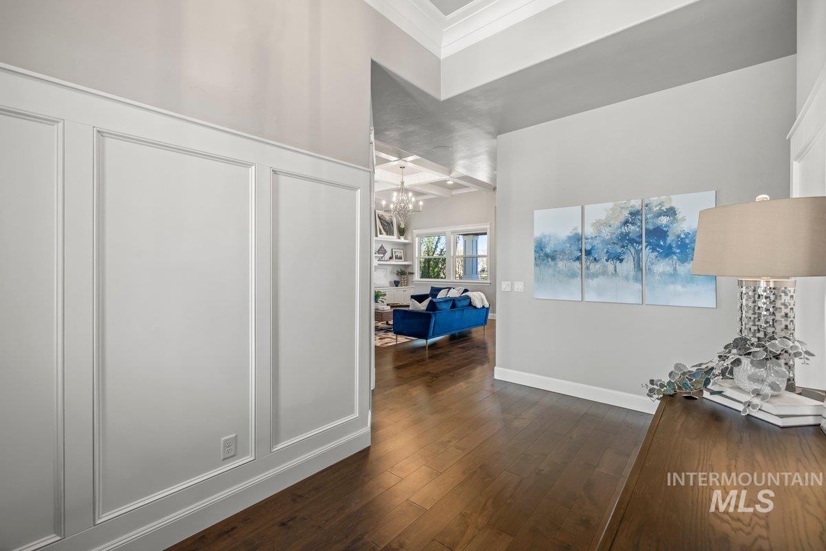 844 S Lake Pointe Way Property Photo 4