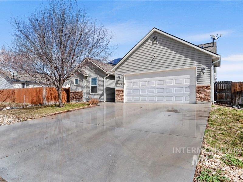 223 Quail Property Photo 2