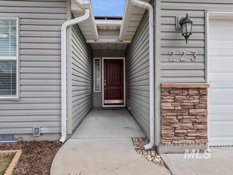 223 Quail Property Photo 4
