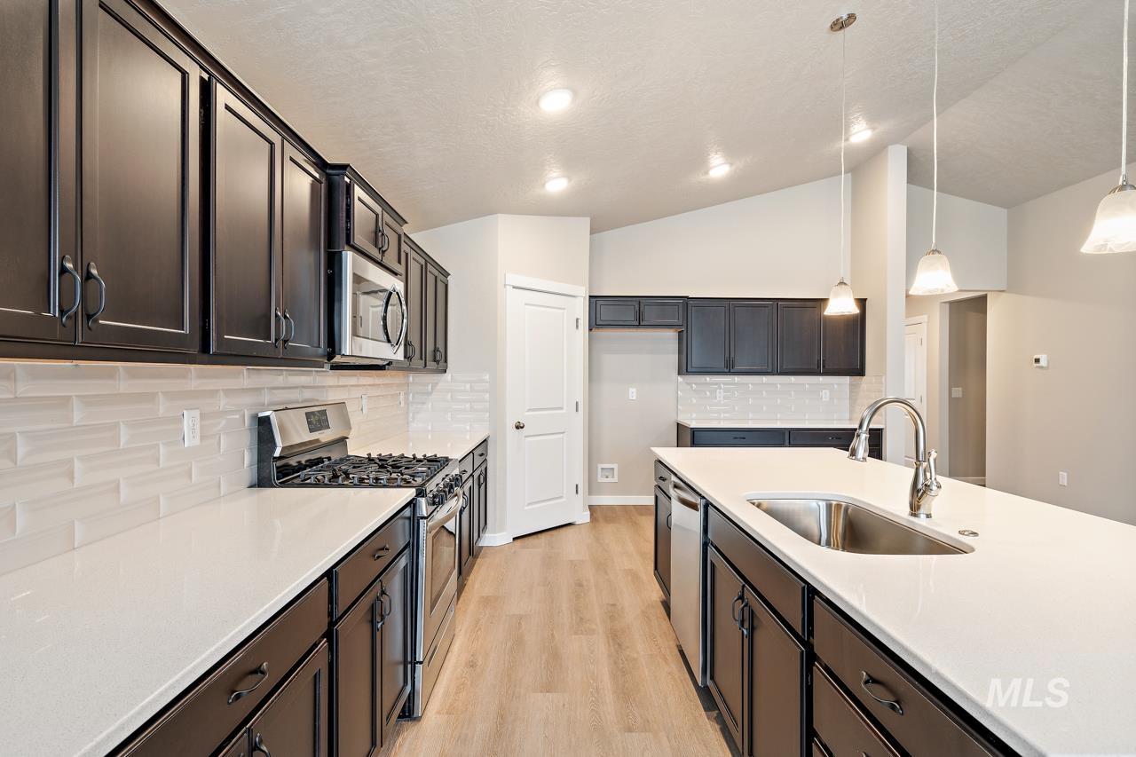 10342 Bellevue Ridge St Property Photo 4