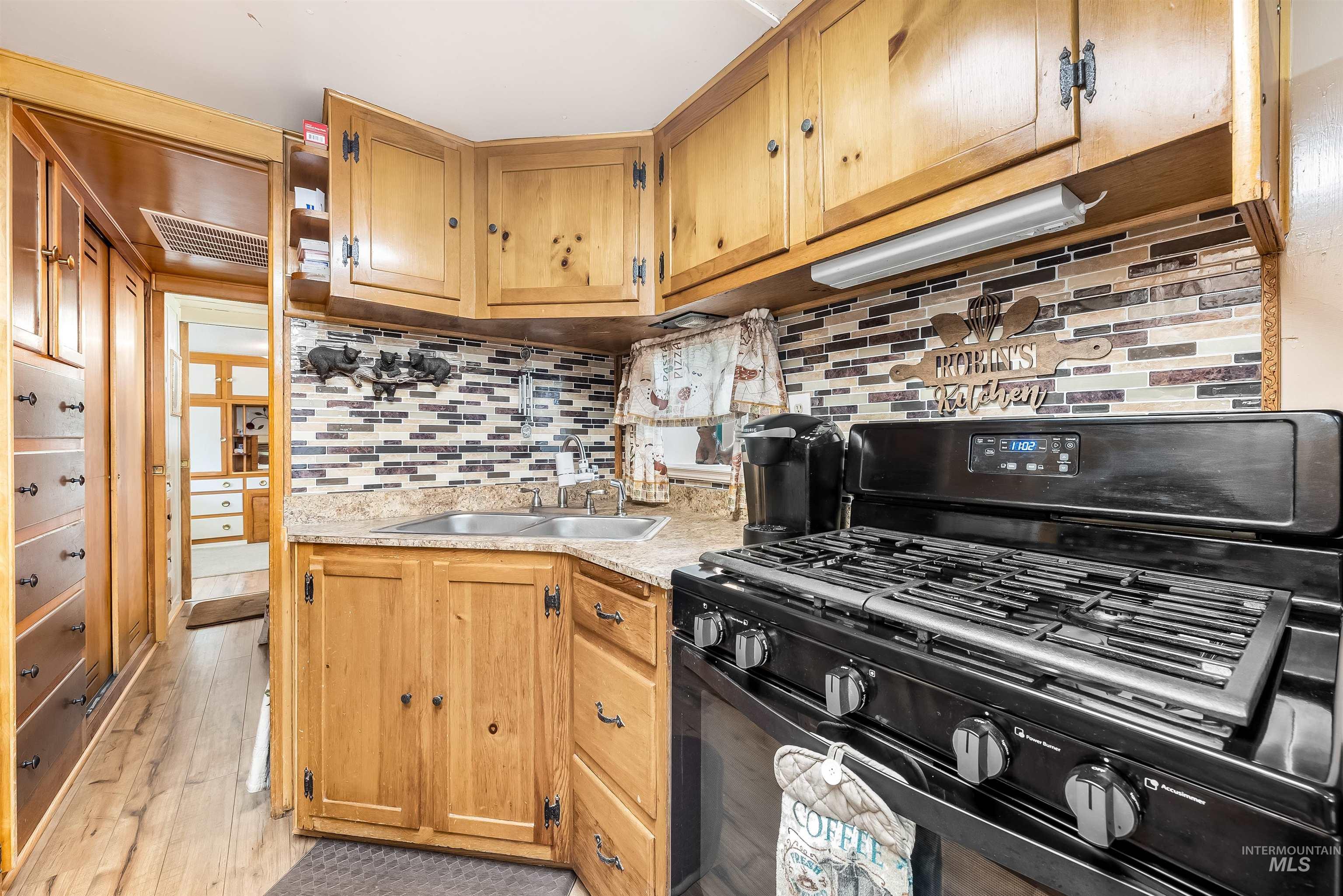 497 Micki Road Property Photo 14