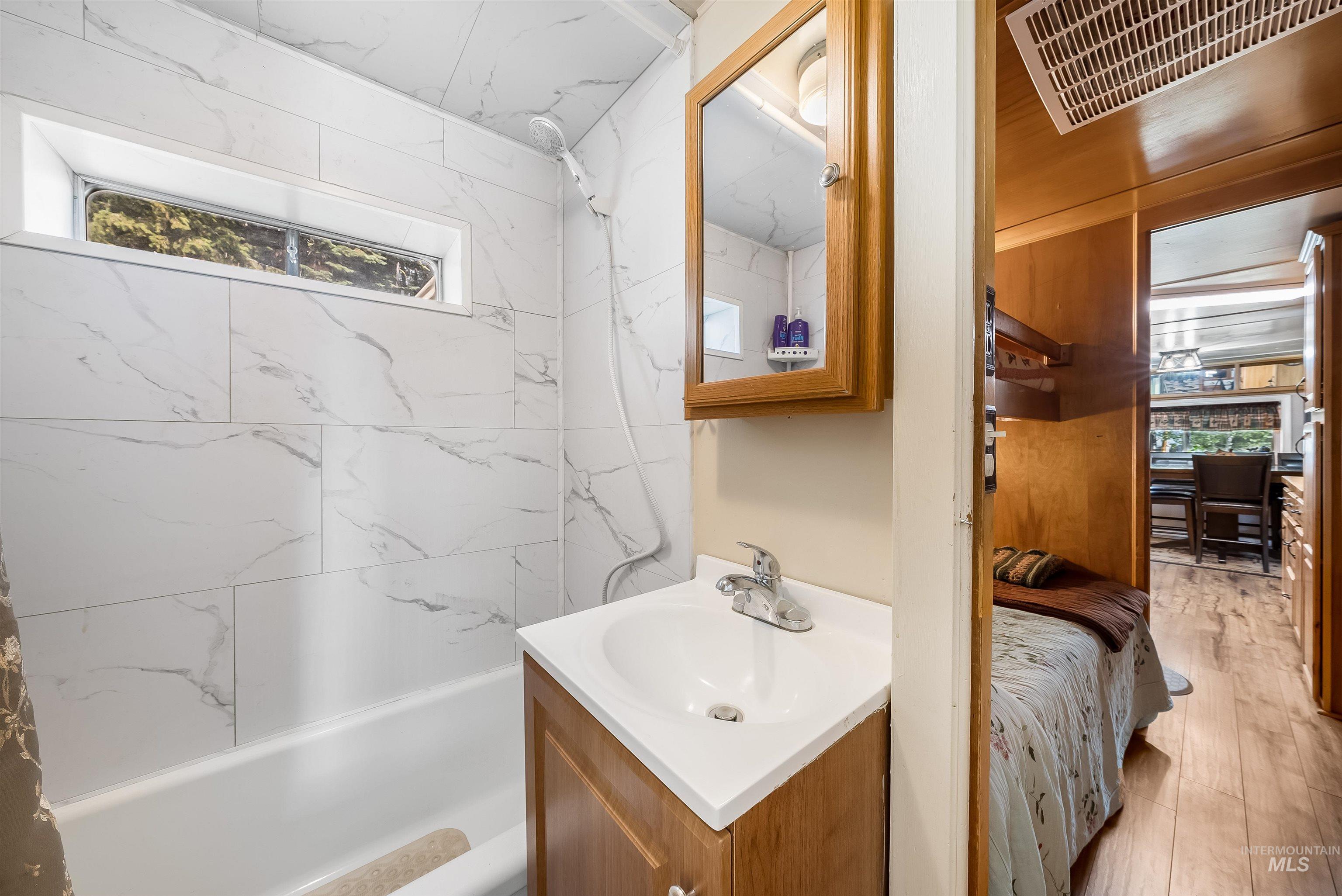 497 Micki Road Property Photo 18
