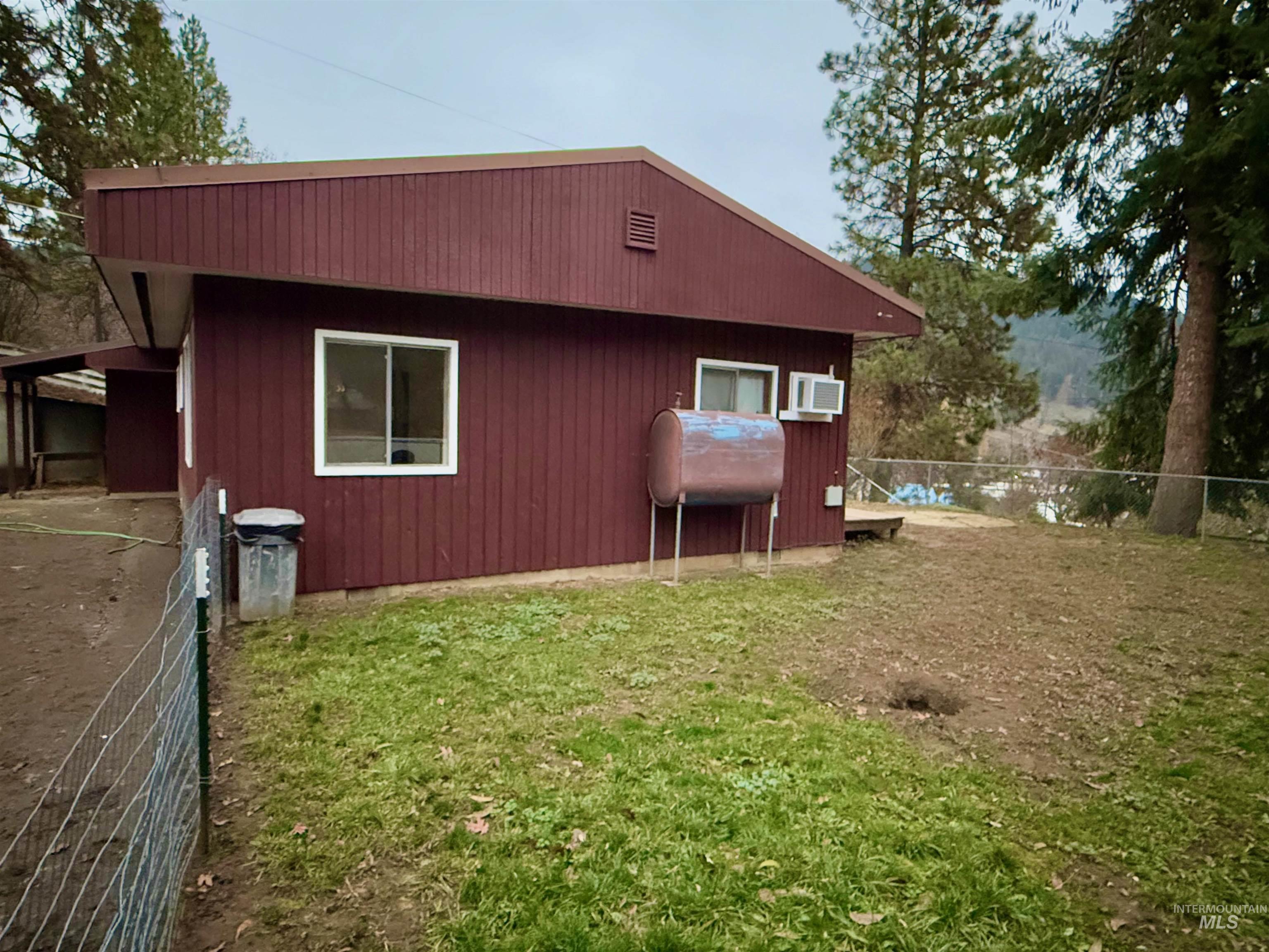 12212 Indio Ave Property Photo 11
