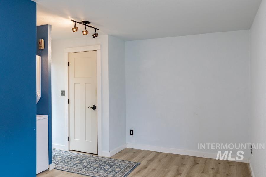 306 S Pine Property Photo 10