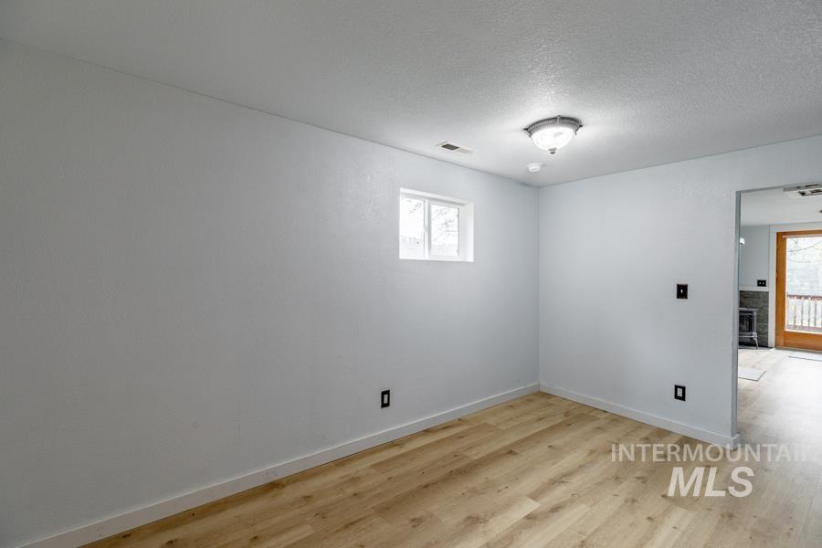 306 S Pine Property Photo 12