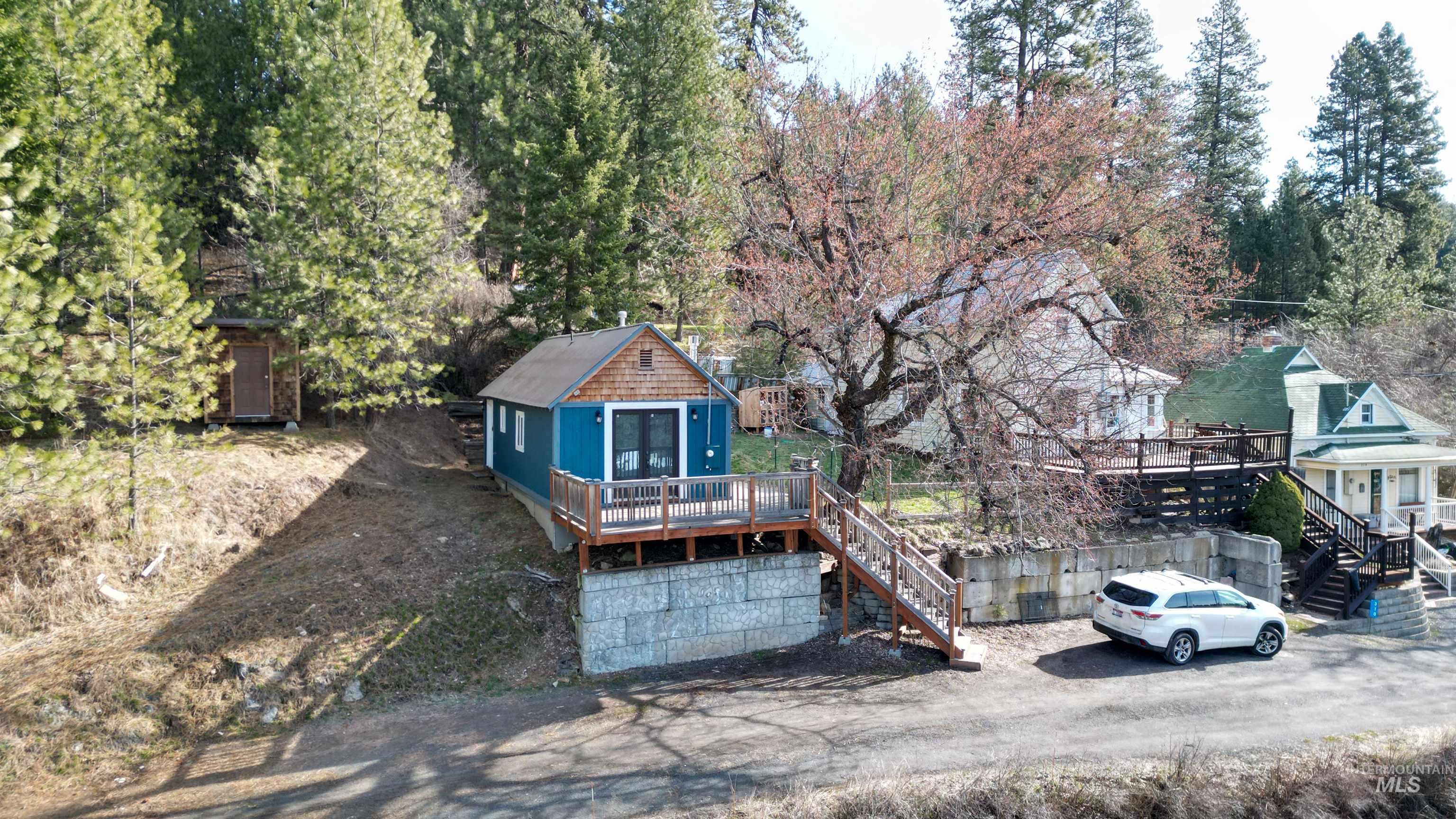 306 S Pine Property Photo 18