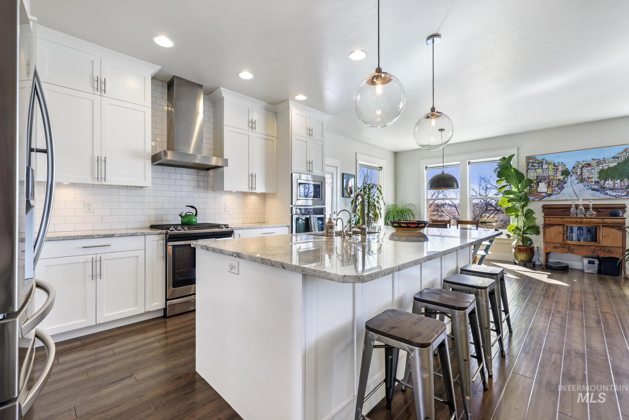 2828 Sunray Loop Property Photo 8
