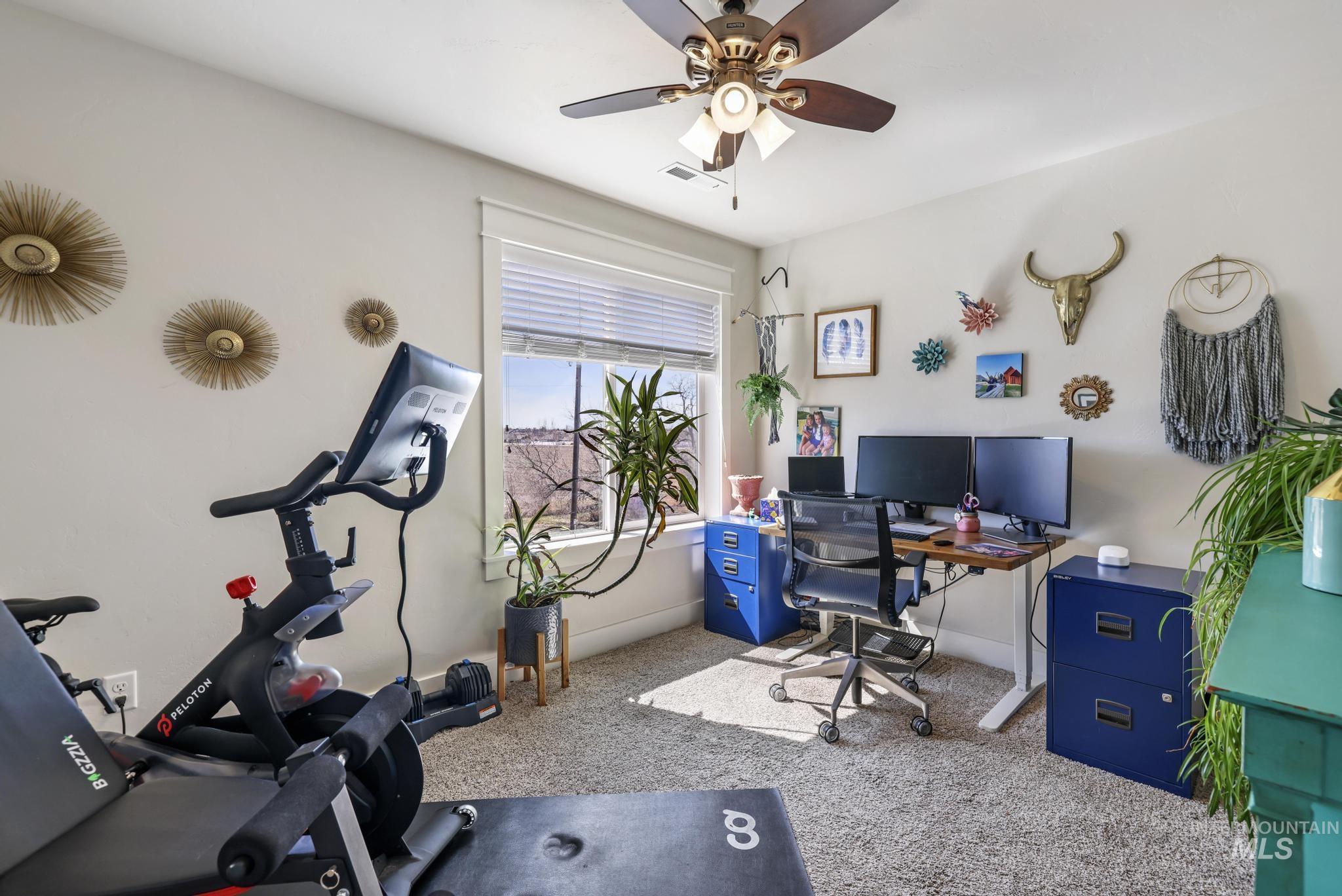 2828 Sunray Loop Property Photo 35